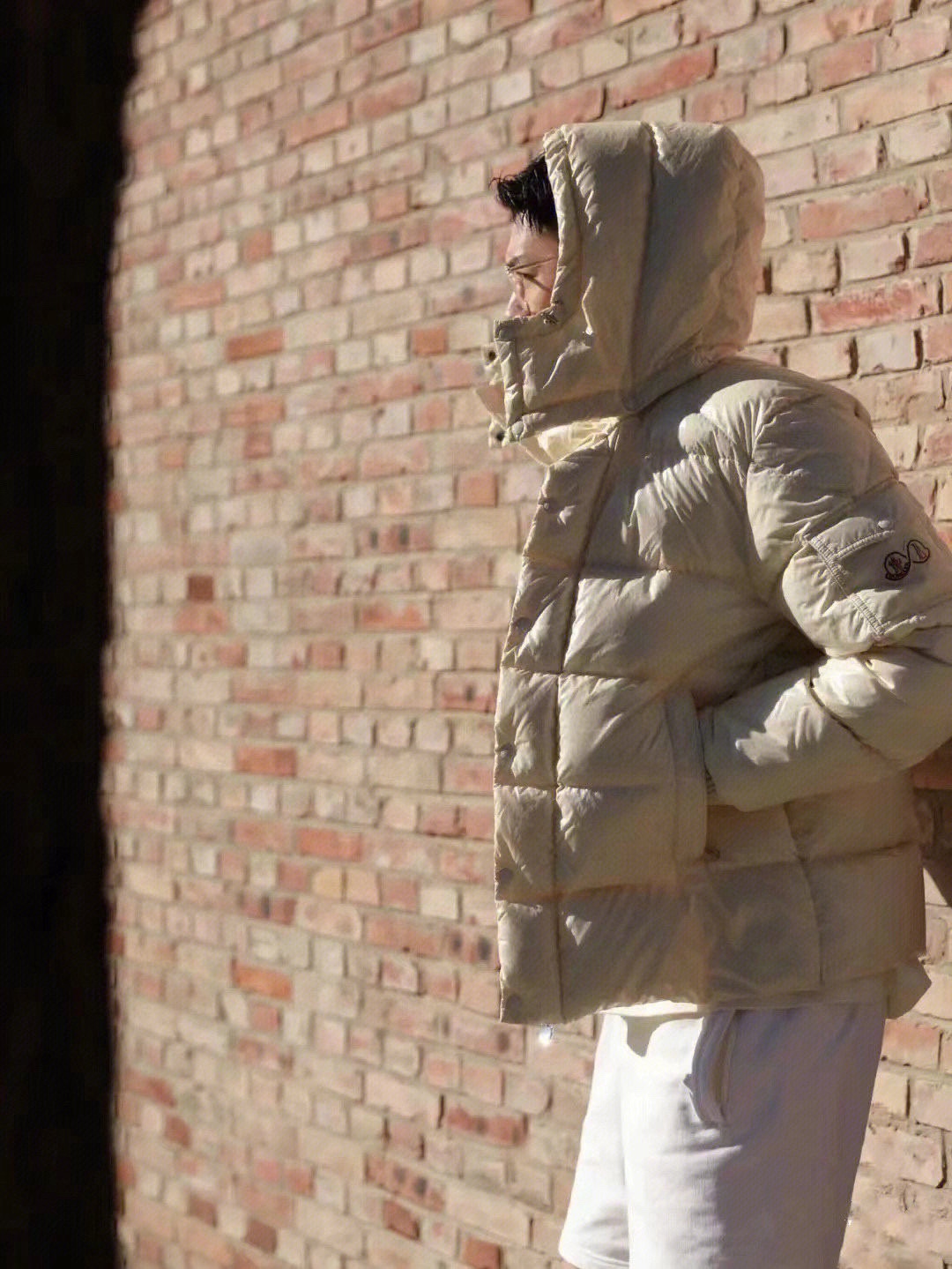 Moncler Down Jacket White Duck Down Black M-l-xl
