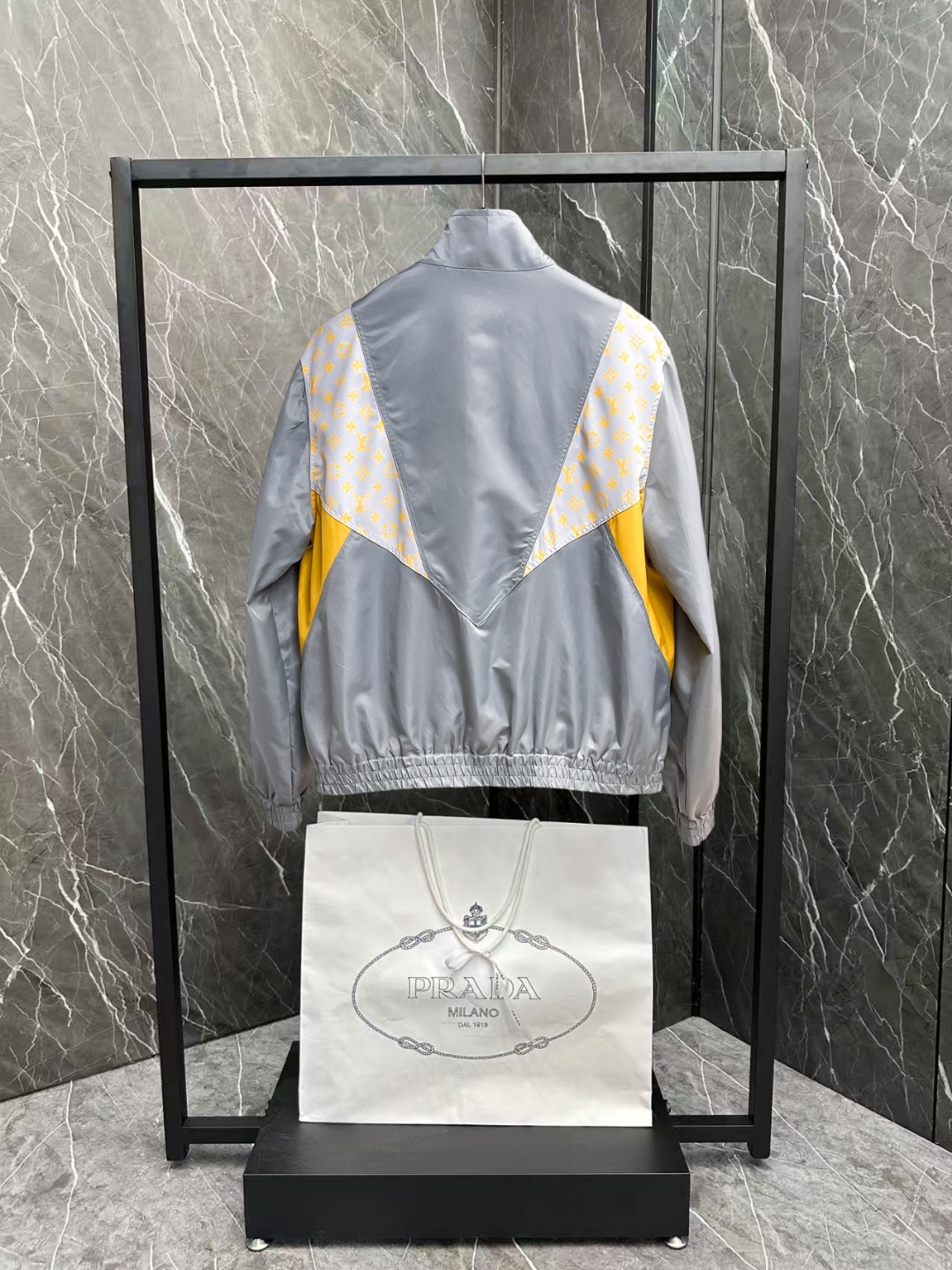 Louis Vuitton Jacket M-l-xl
