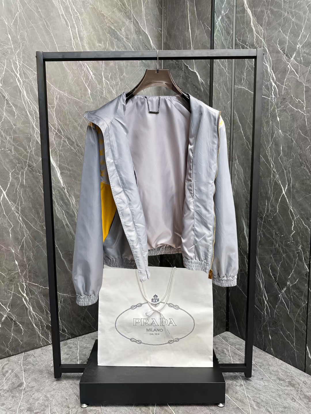 Louis Vuitton Jacket M-l-xl
