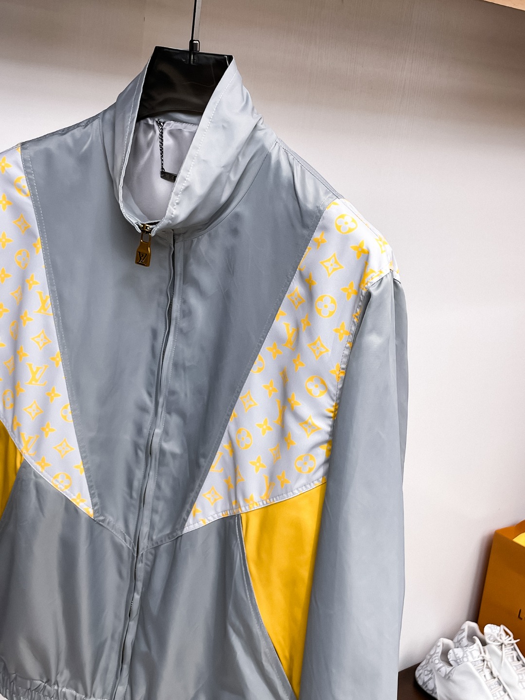 Louis Vuitton Jacket M-l-xl