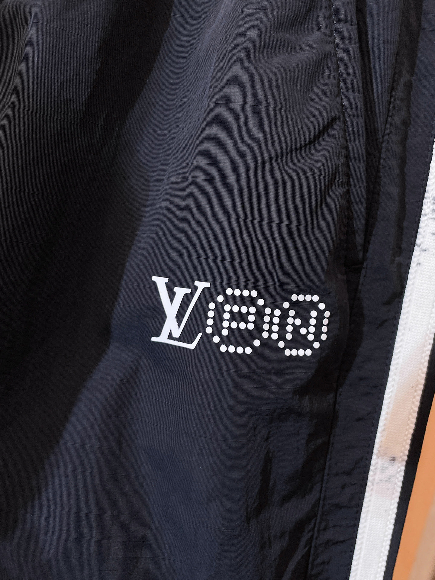 Louis Vuitton Basic Clothing S-m-l-xl