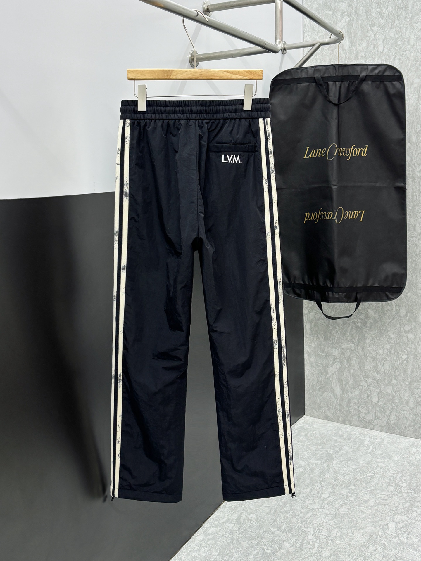 Louis Vuitton Basic Clothing M-l-xl