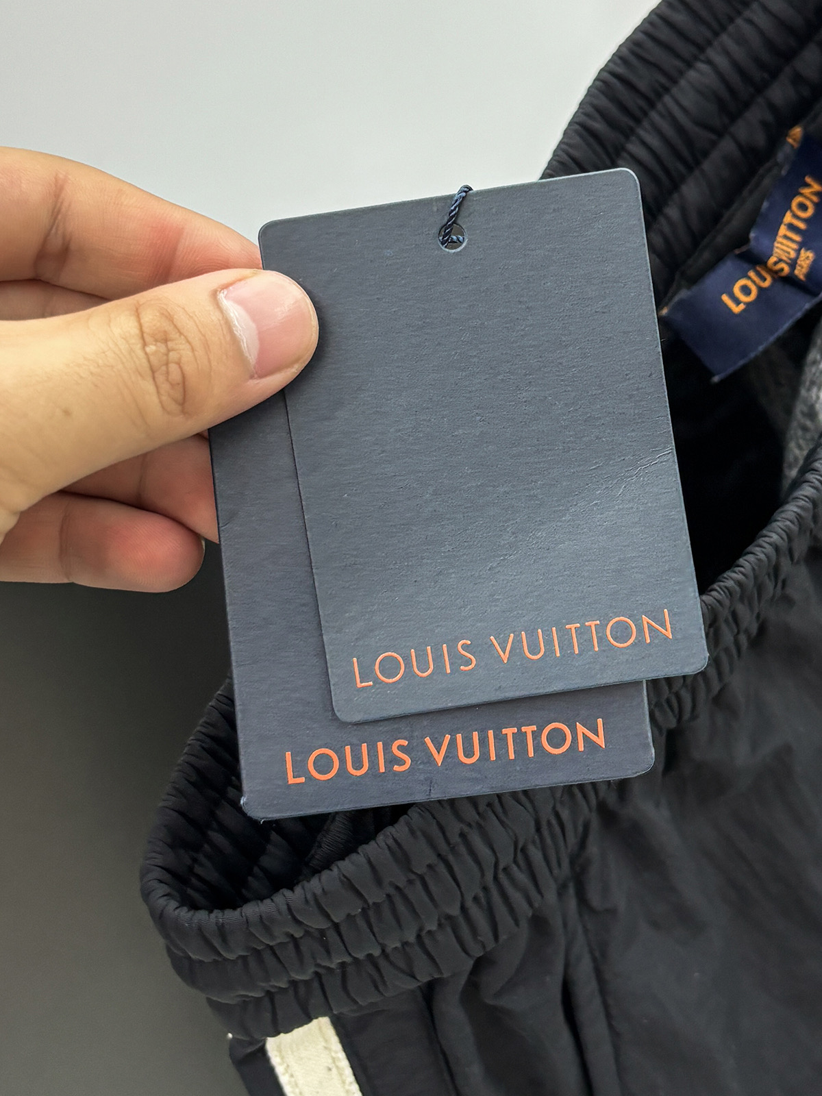 Louis Vuitton Basic Clothing M-l-xl