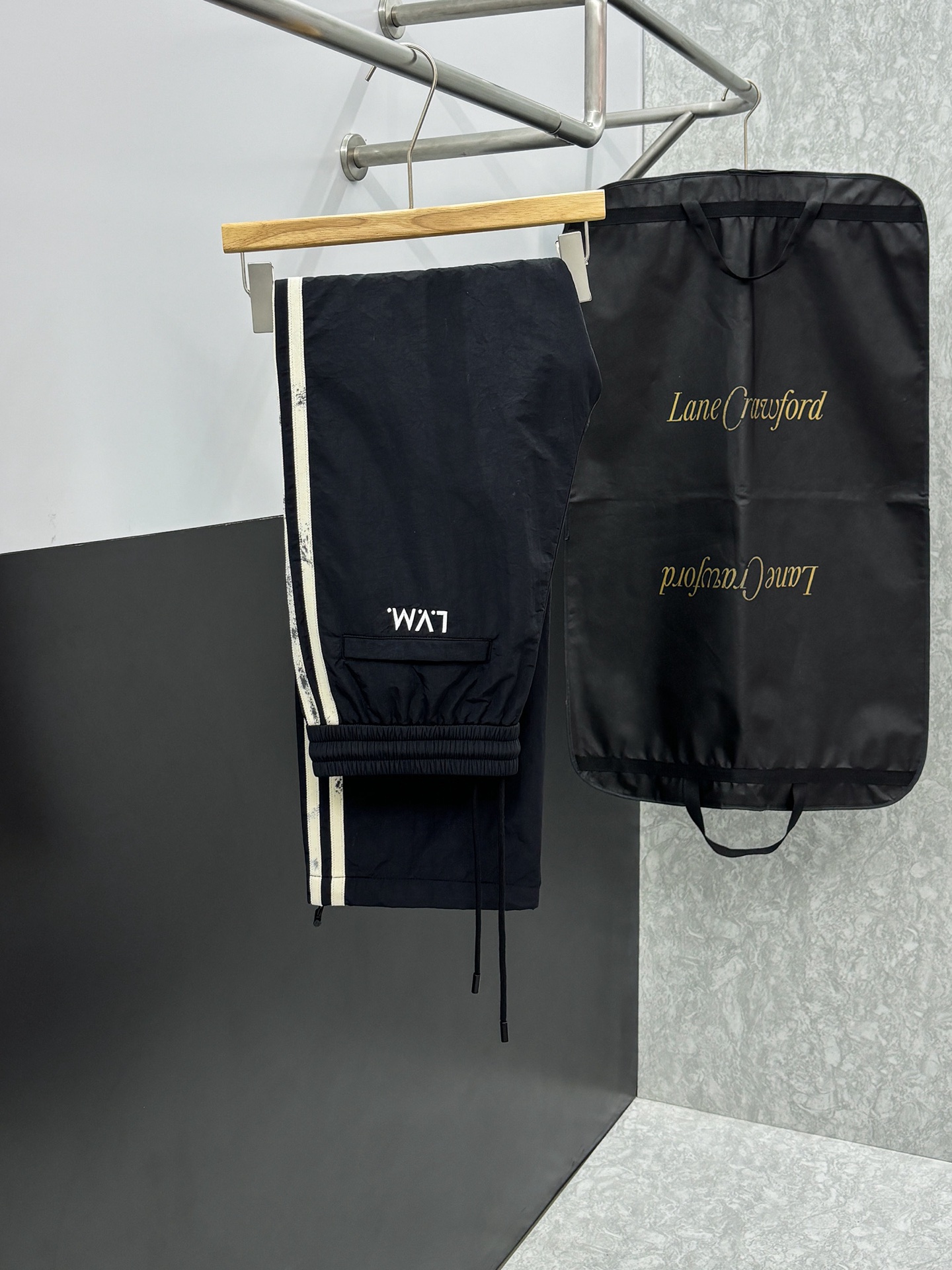 Louis Vuitton Basic Clothing M-l-xl