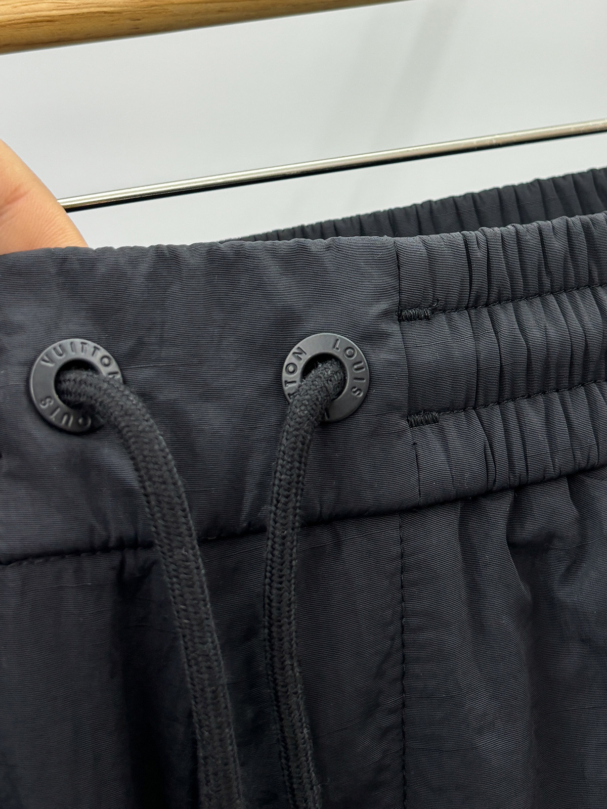 Louis Vuitton Basic Clothing M-l-xl