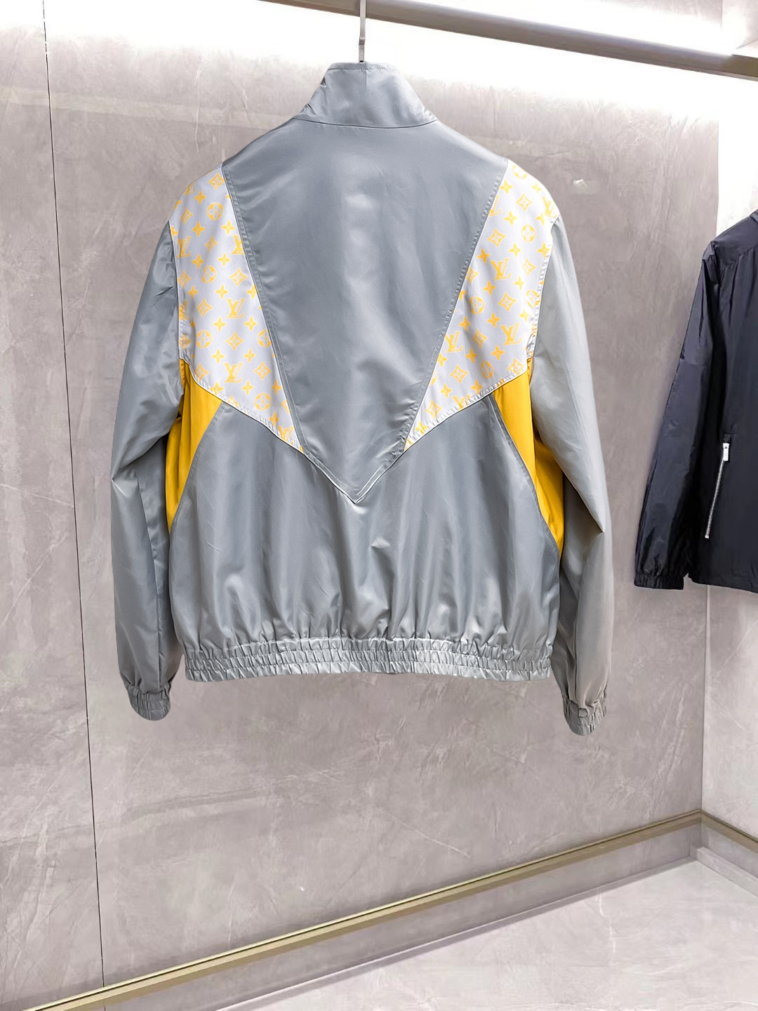Louis Vuitton Jacket M-l-xl