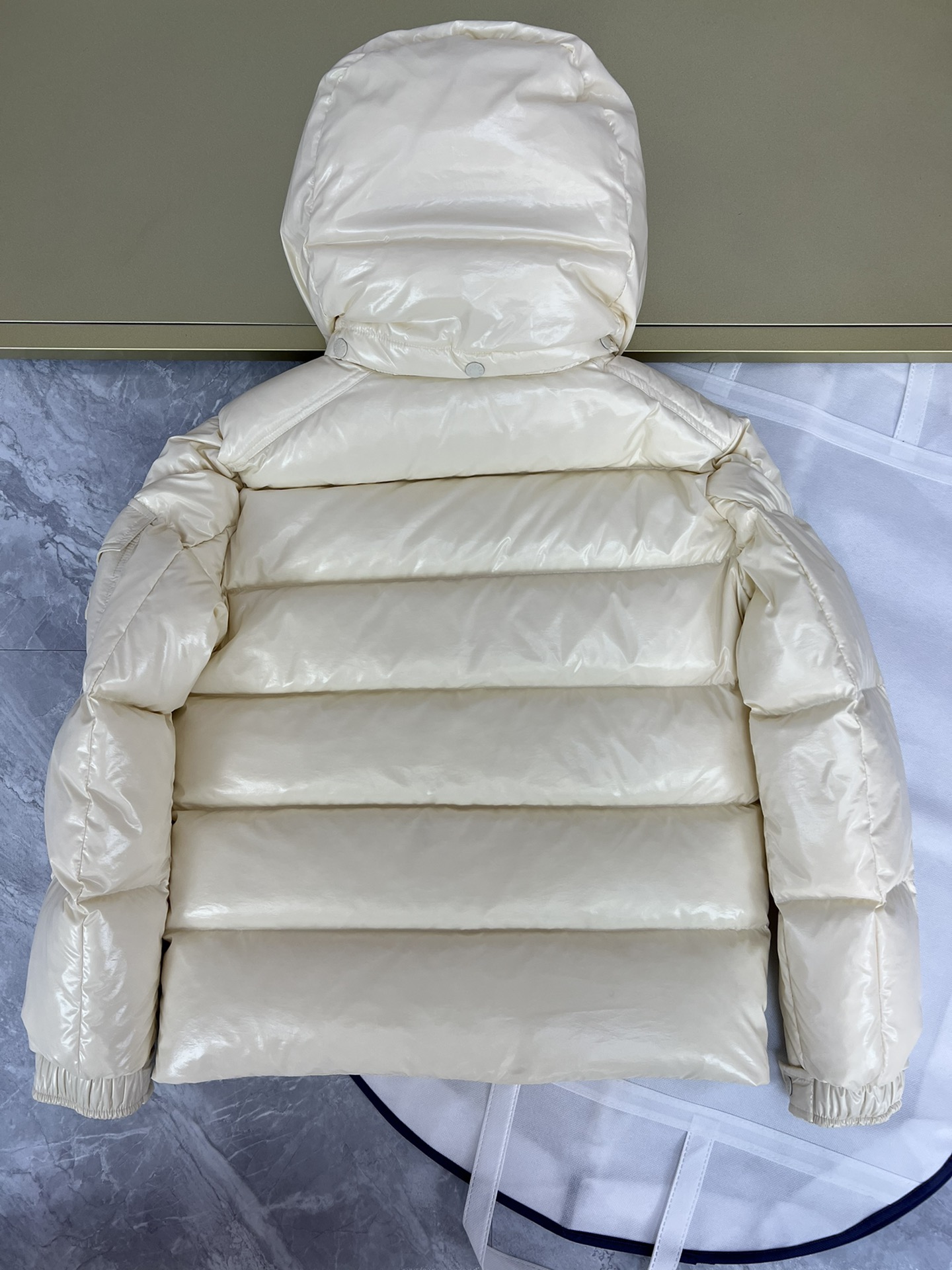 Moncler Down Jacket White Duck Down Black M-l-xl