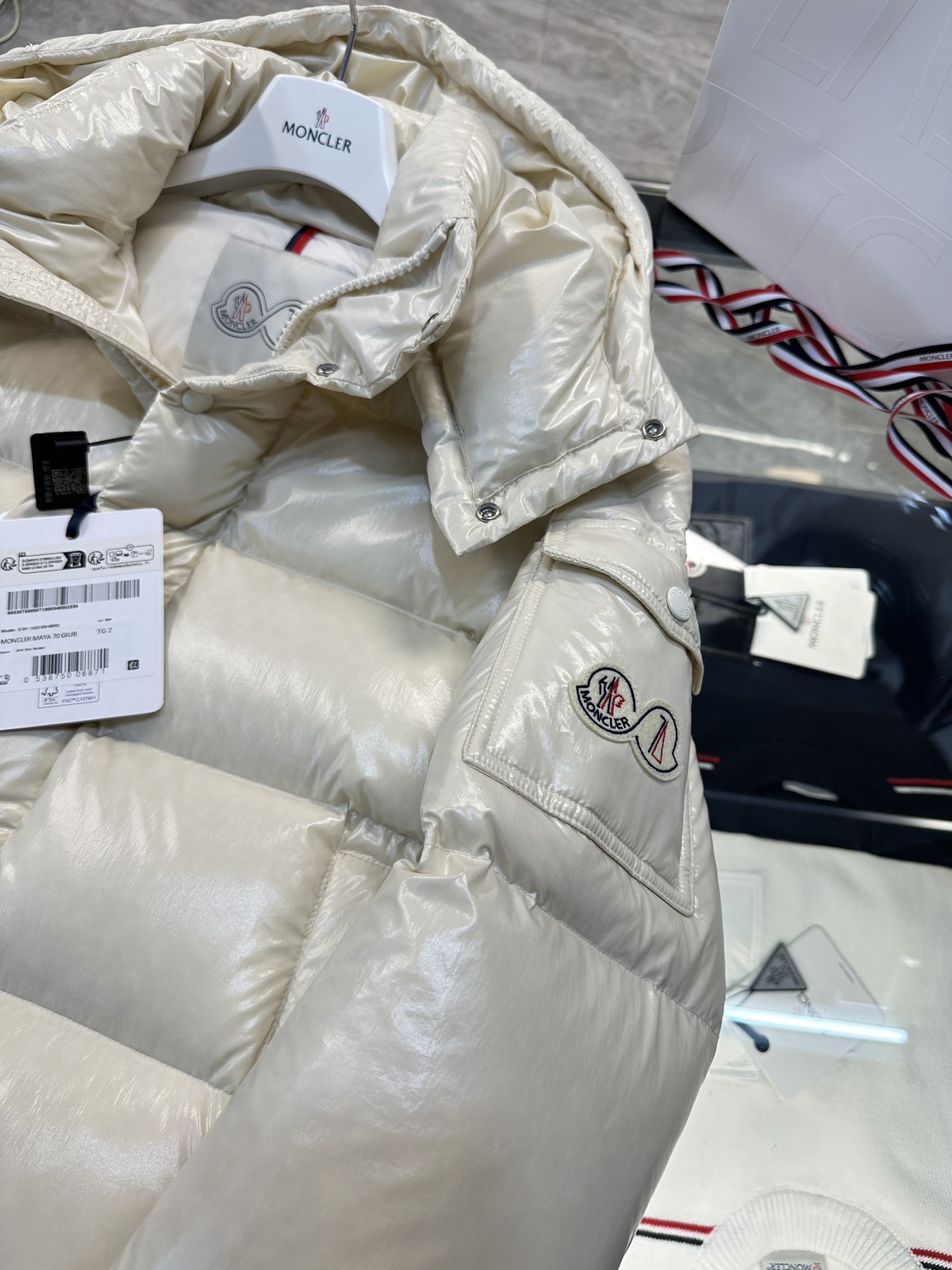 Moncler Down Jacket White Duck Down Black M-l-xl