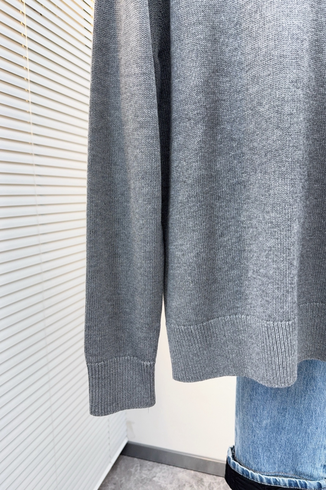 Gucci Basic Clothing Wool S-l-xl