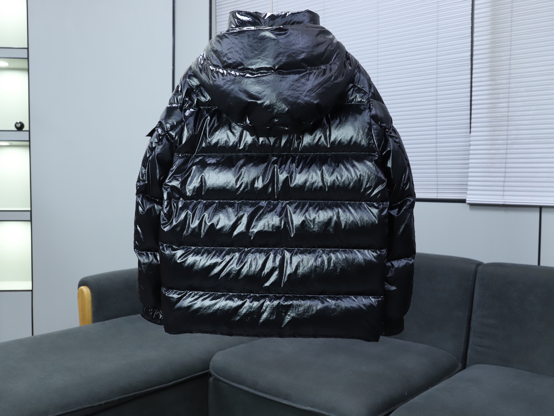 Moncler Down Jacket White Duck Down Black M-l-xl