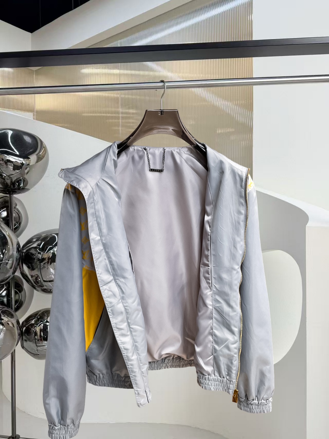 Louis Vuitton Jacket M-l-xl