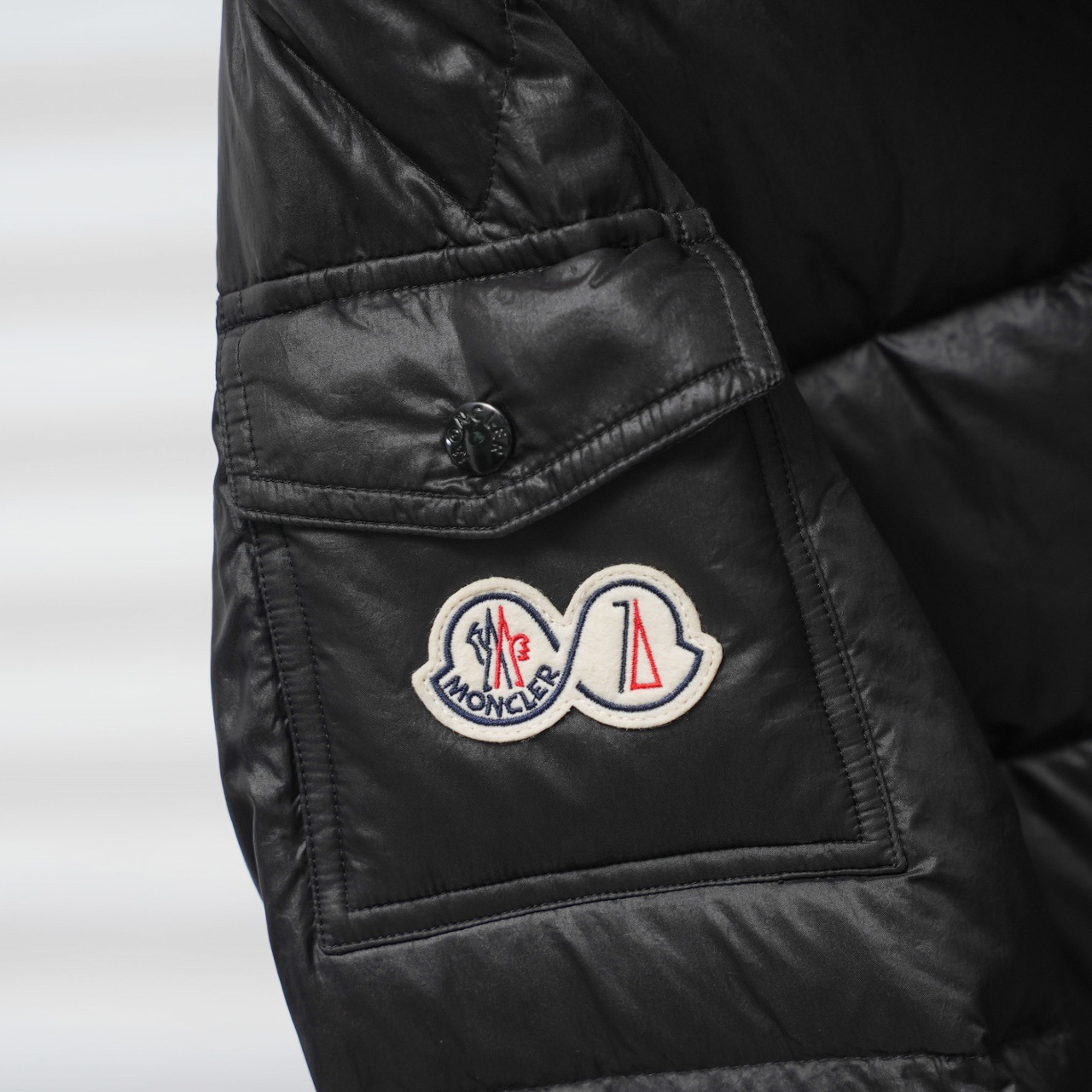 Moncler Down Jacket White Duck Down Black M-l-xl
