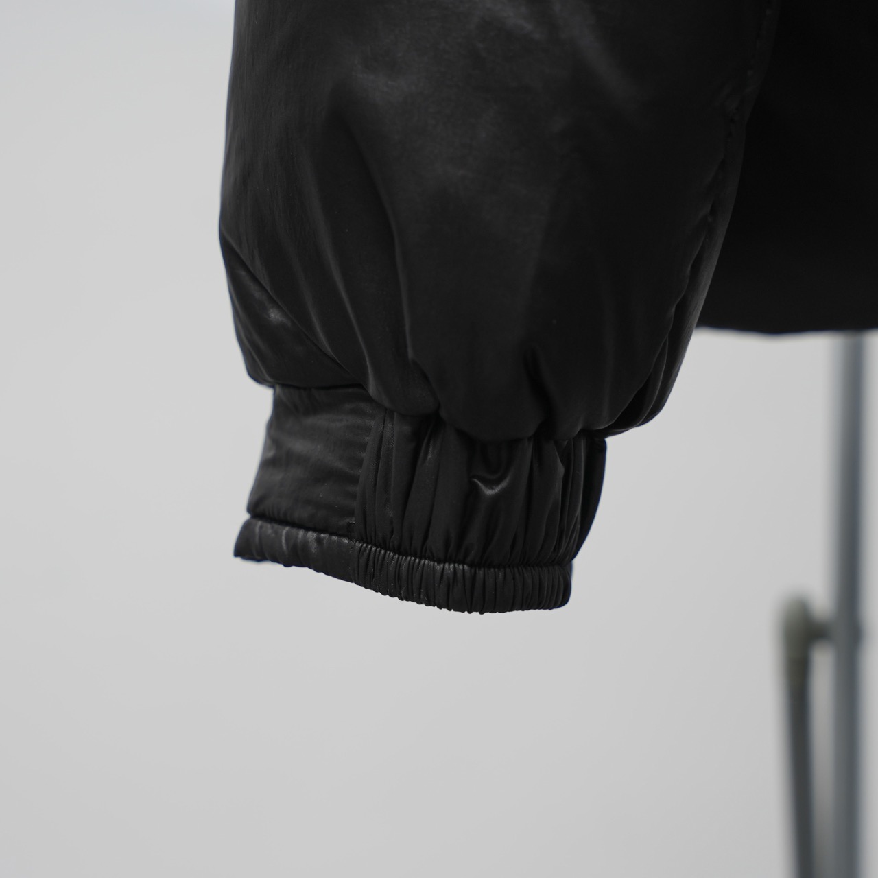 Moncler Down Jacket White Duck Down Black M-l-xl