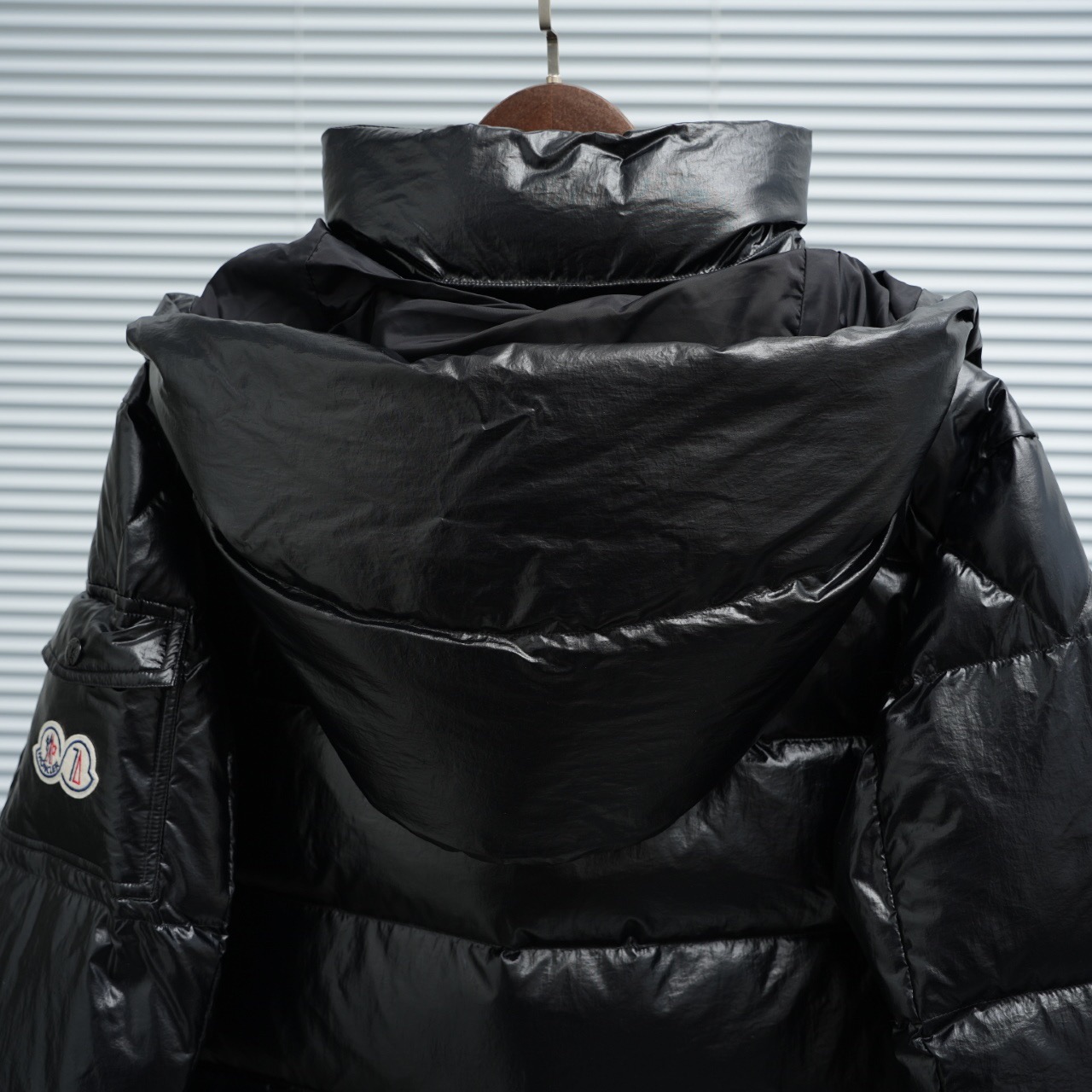 Moncler Down Jacket White Duck Down Black M-l-xl