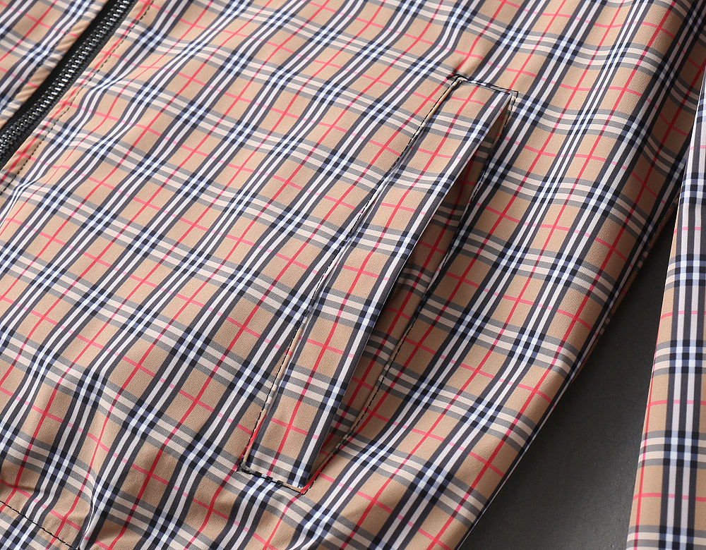 Burberry Jacket M-xxxl