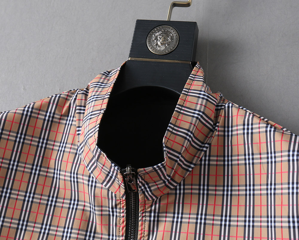 Burberry Jacket M-xxxl