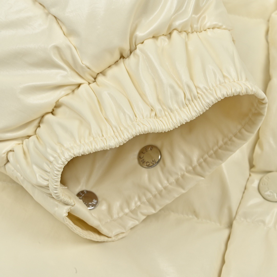 Moncler Down Jacket White Duck Down Black M-l-xl