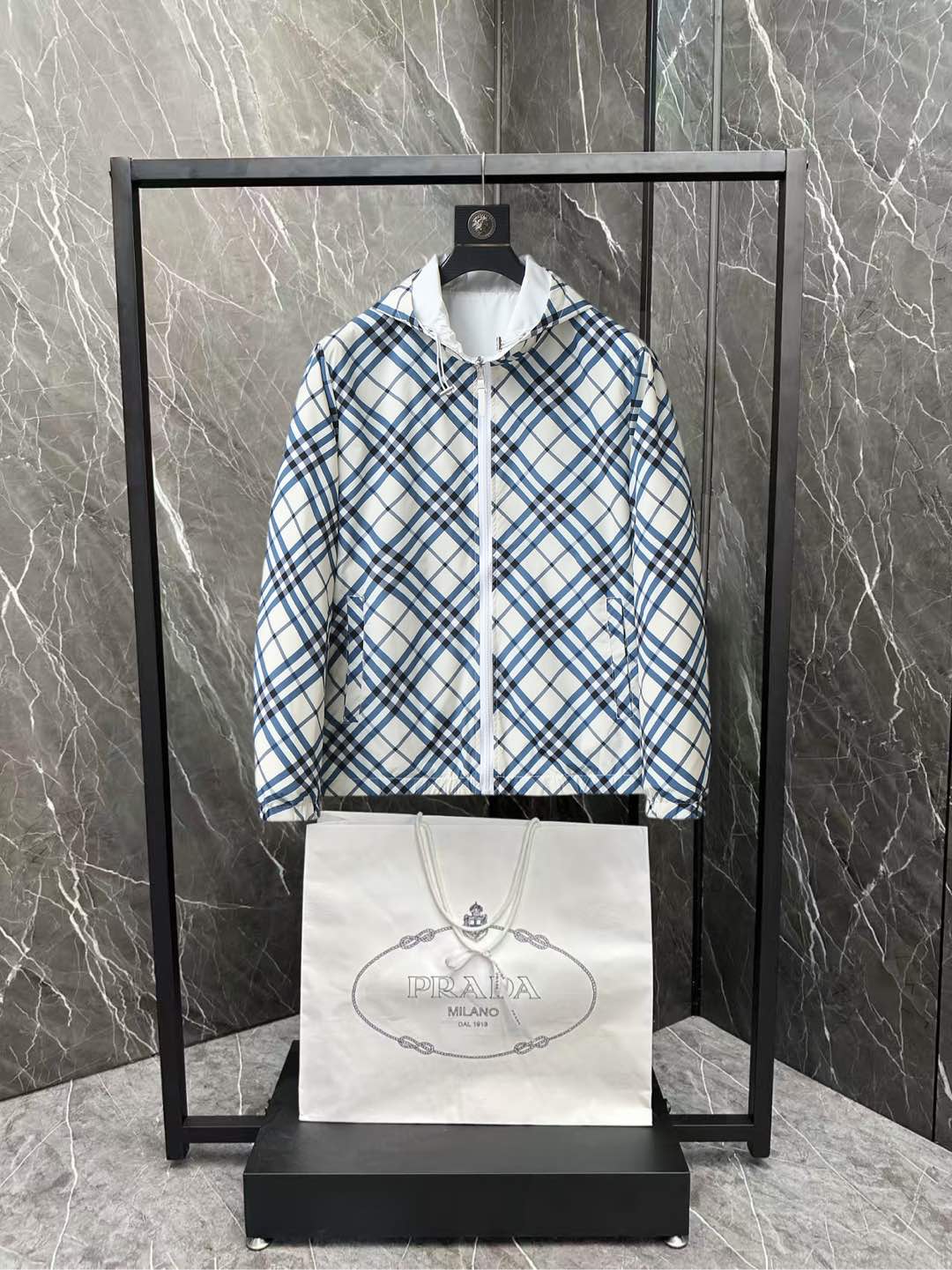 Burberry Jacket M-xxxl