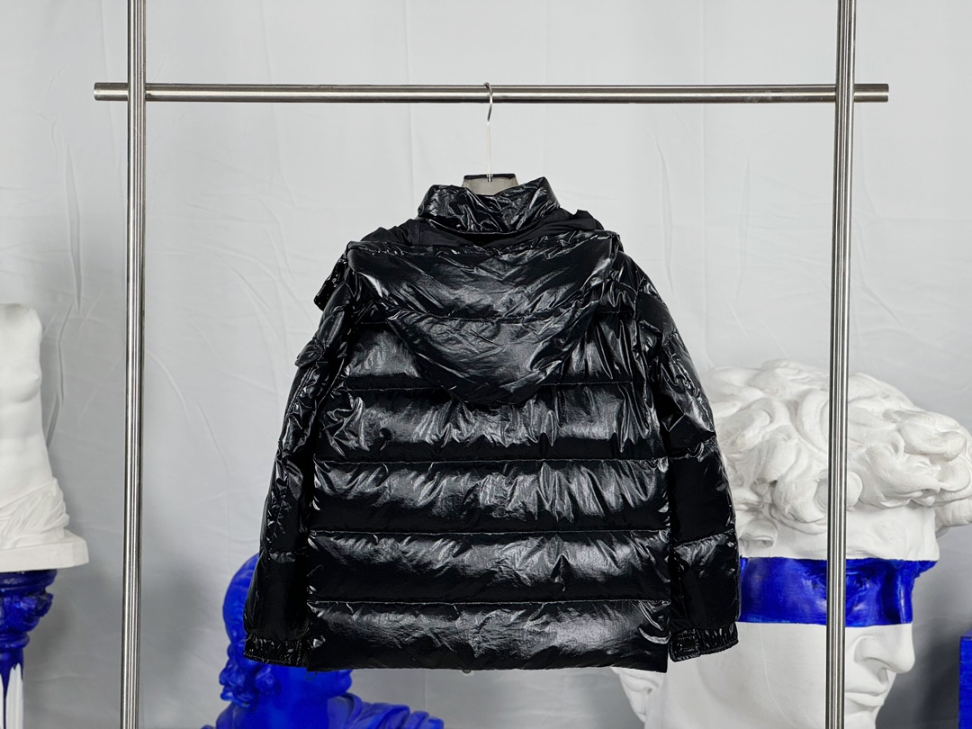 Moncler Down Jacket White Duck Down Black M-l-xl