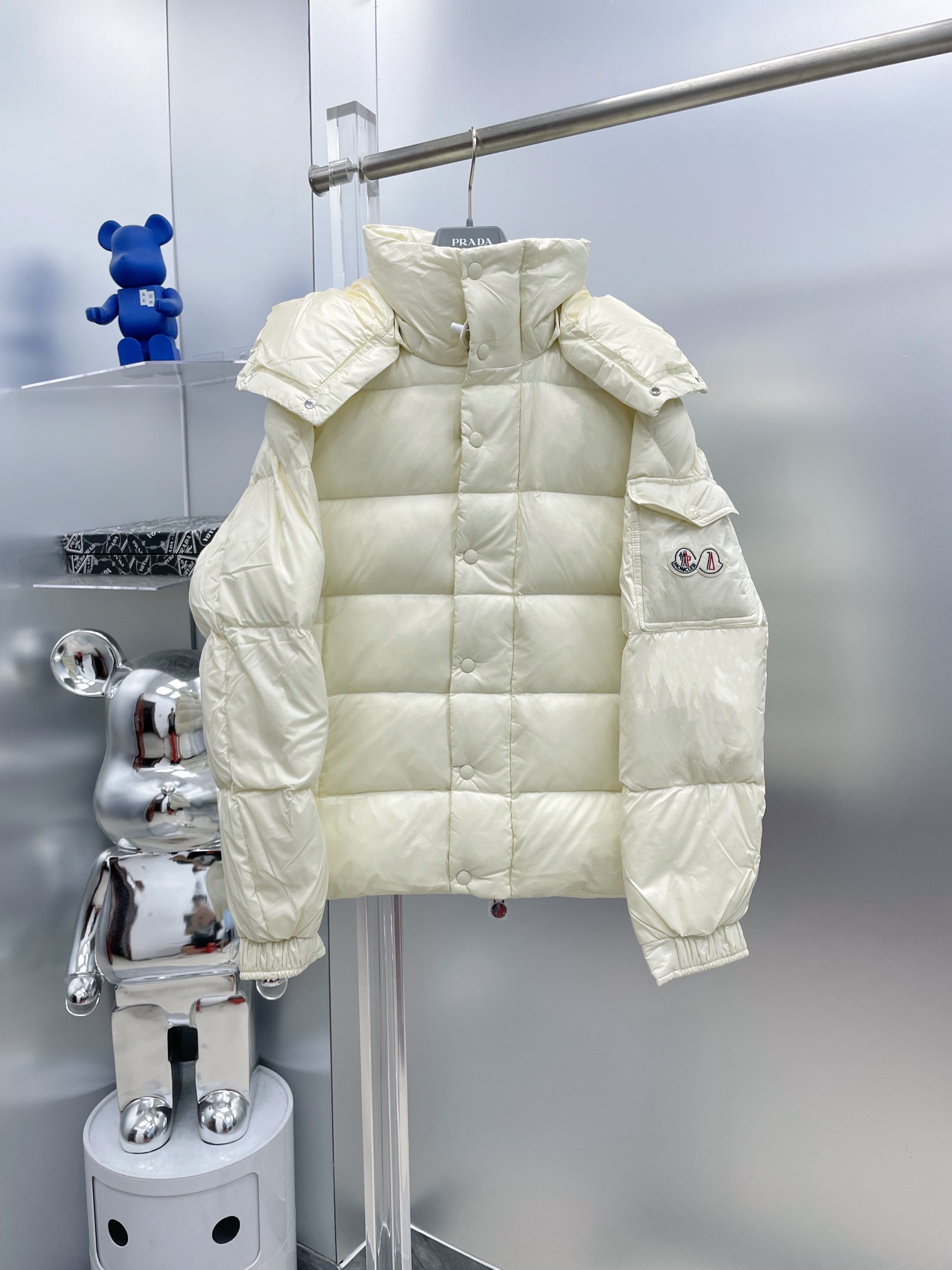 Moncler Down Jacket White Duck Down Black M-l-xl