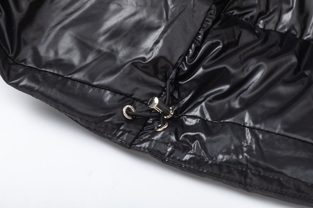 Moncler Down Jacket White Duck Down Black M-l-xl