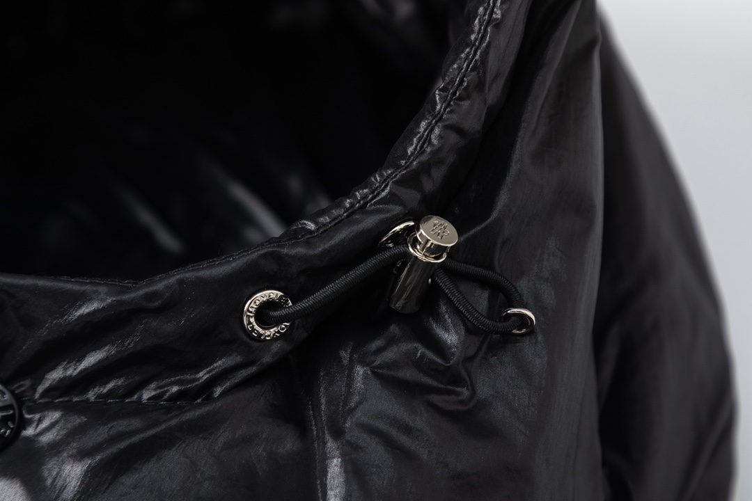 Moncler Down Jacket White Duck Down Black M-l-xl