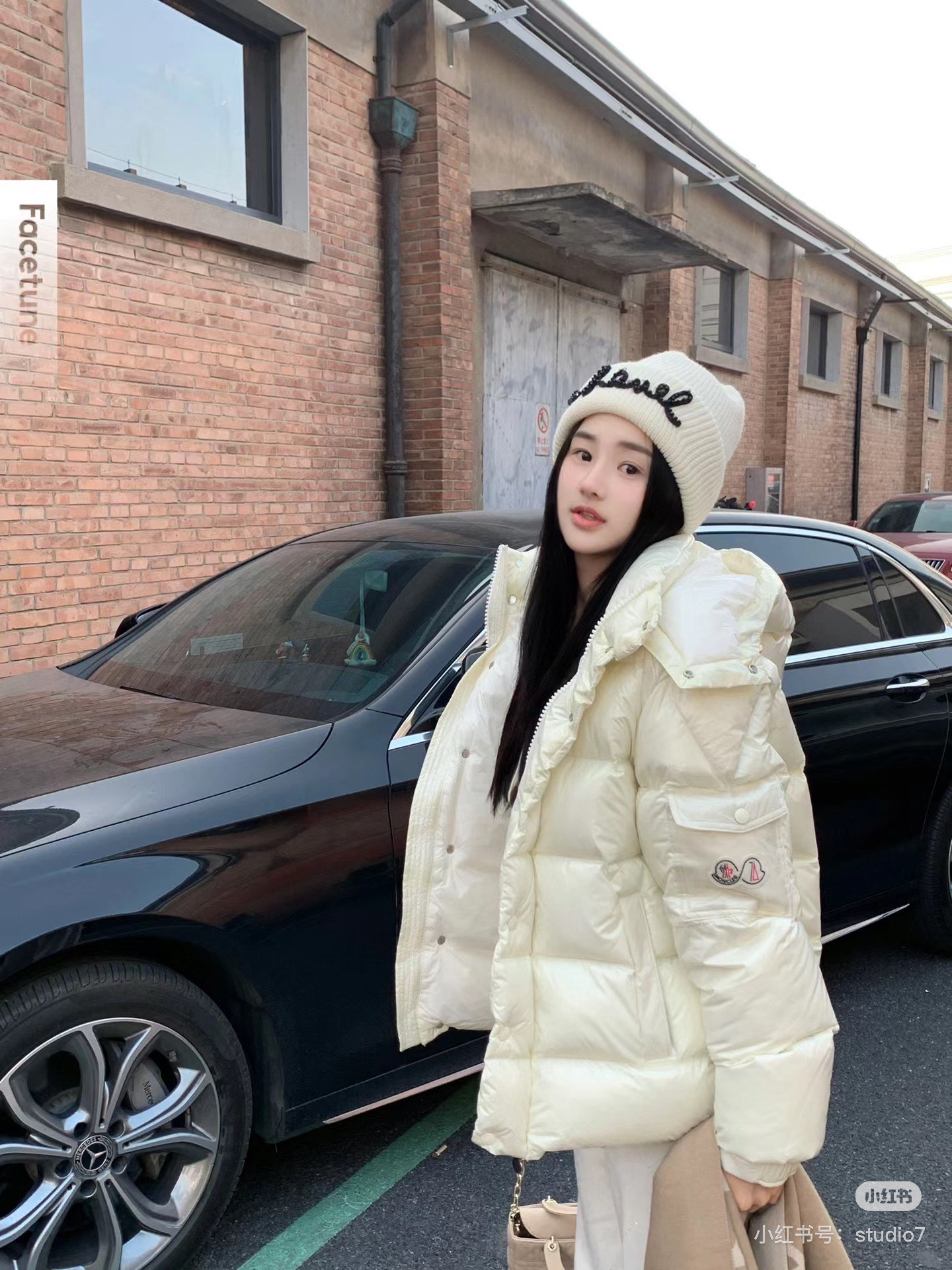 Moncler Down Jacket White Duck Down Black M-l-xl