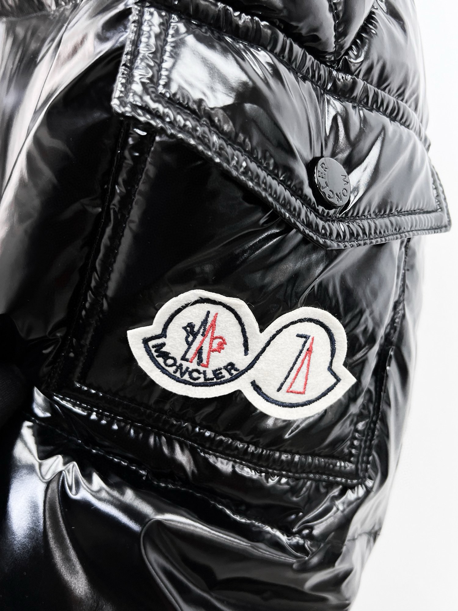Moncler Down Jacket White Duck Down Black M-l-xl
