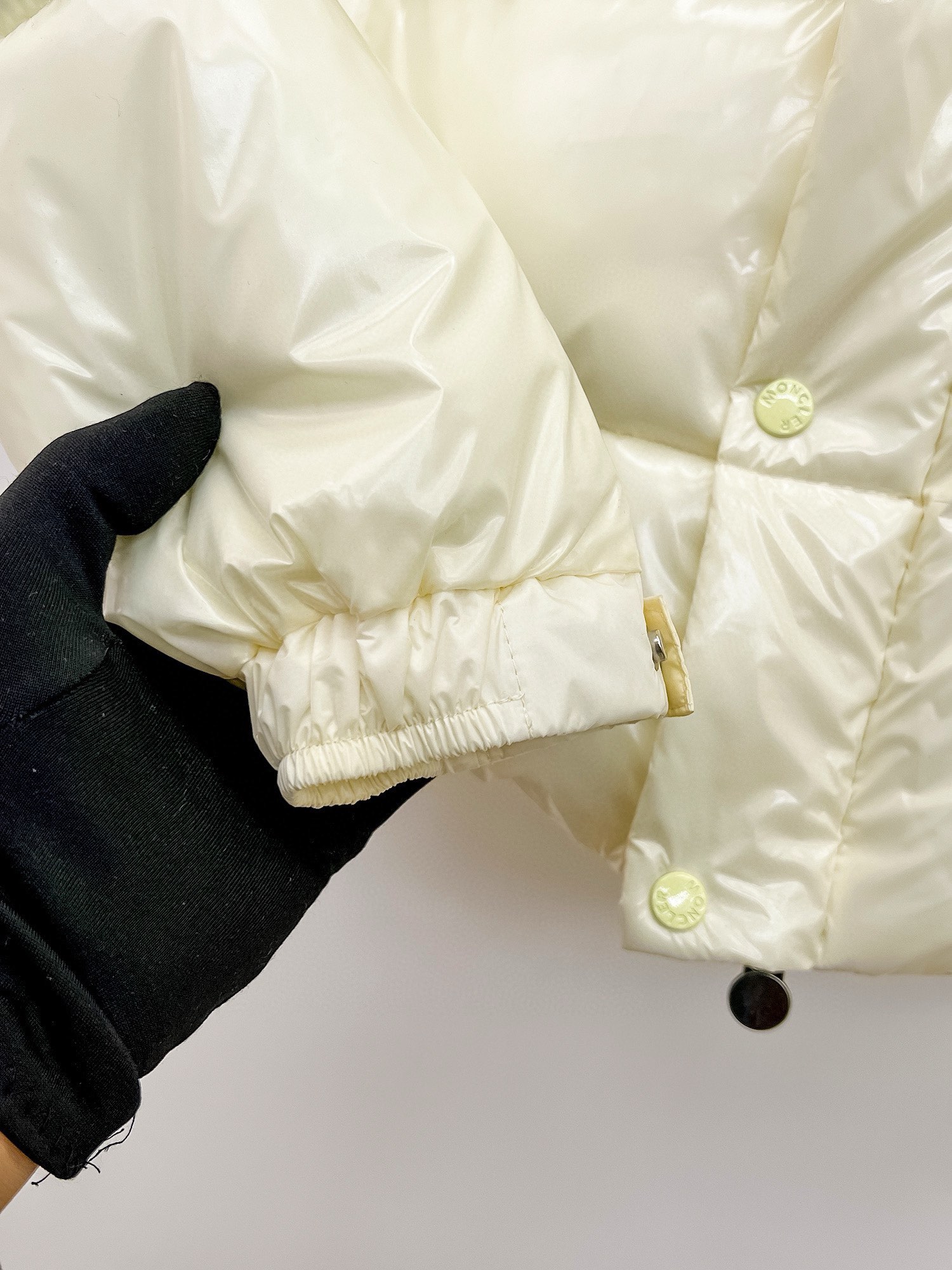 Moncler Down Jacket White Duck Down Black M-l-xl