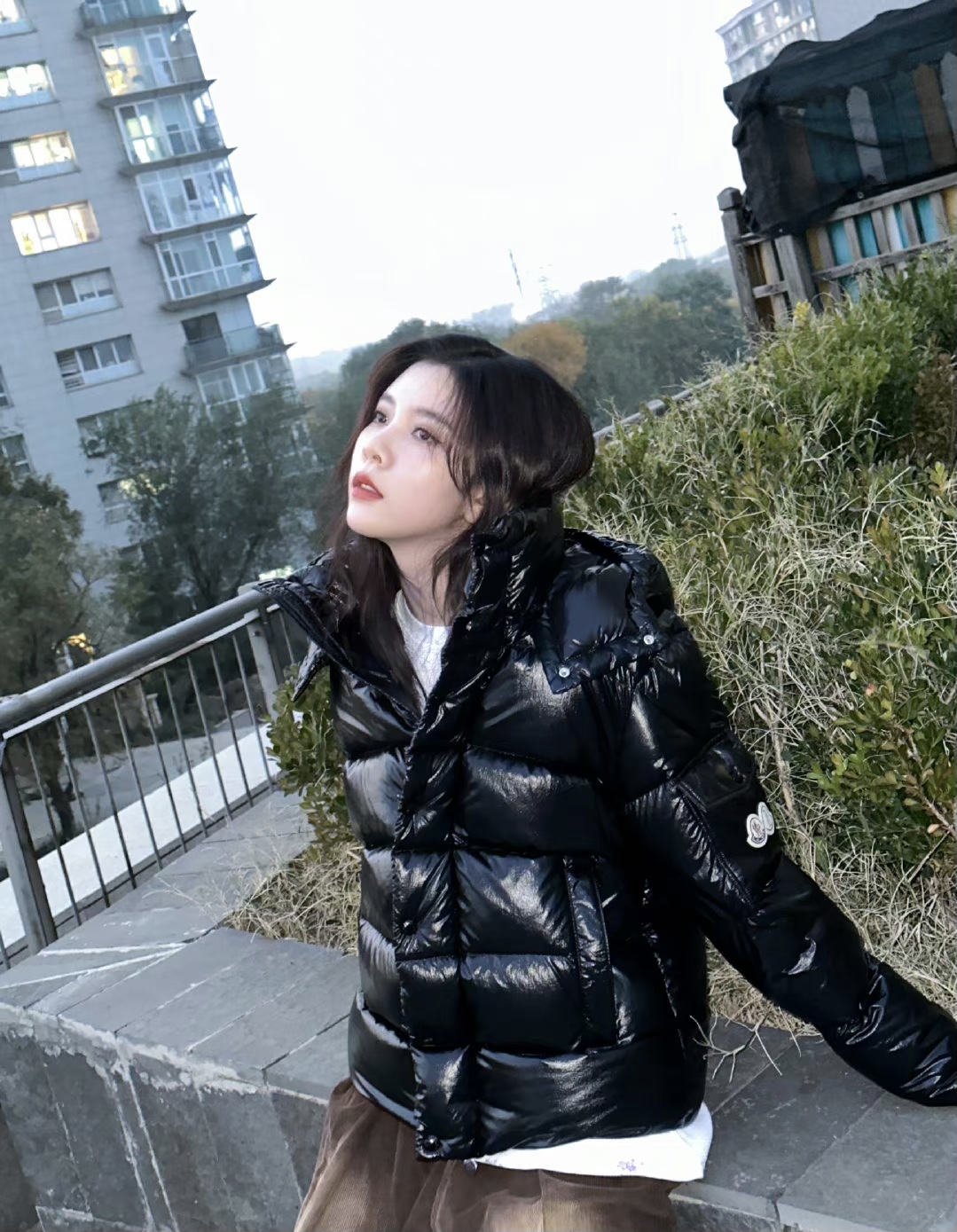Moncler Down Jacket White Duck Down Black M-l-xl
