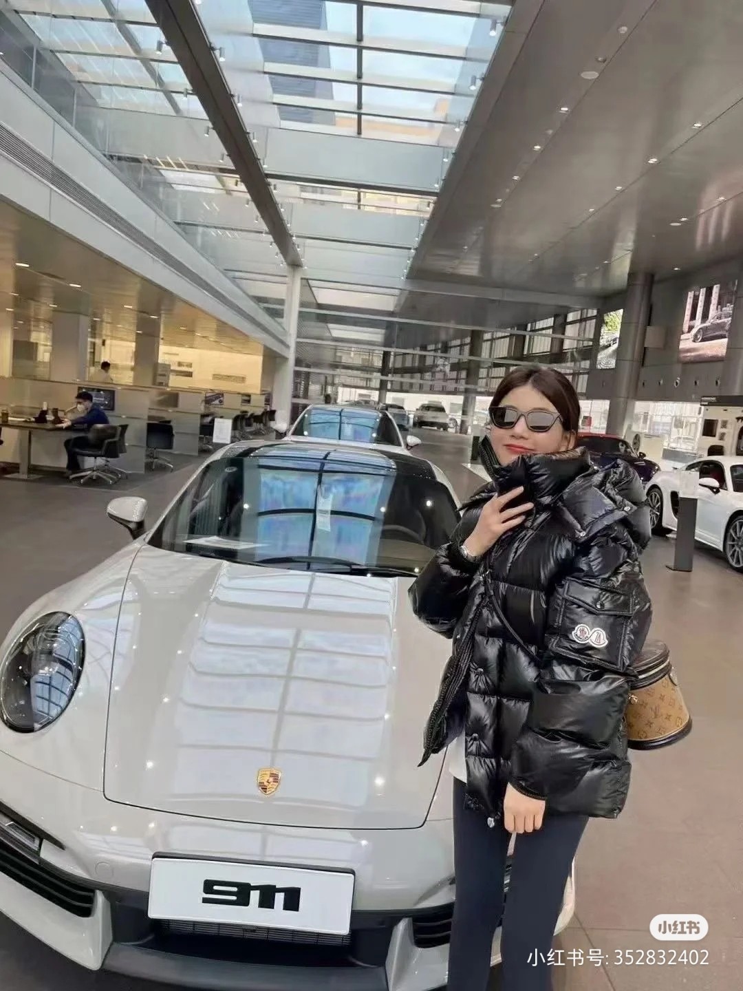 Moncler Down Jacket White Duck Down Black M-l-xl
