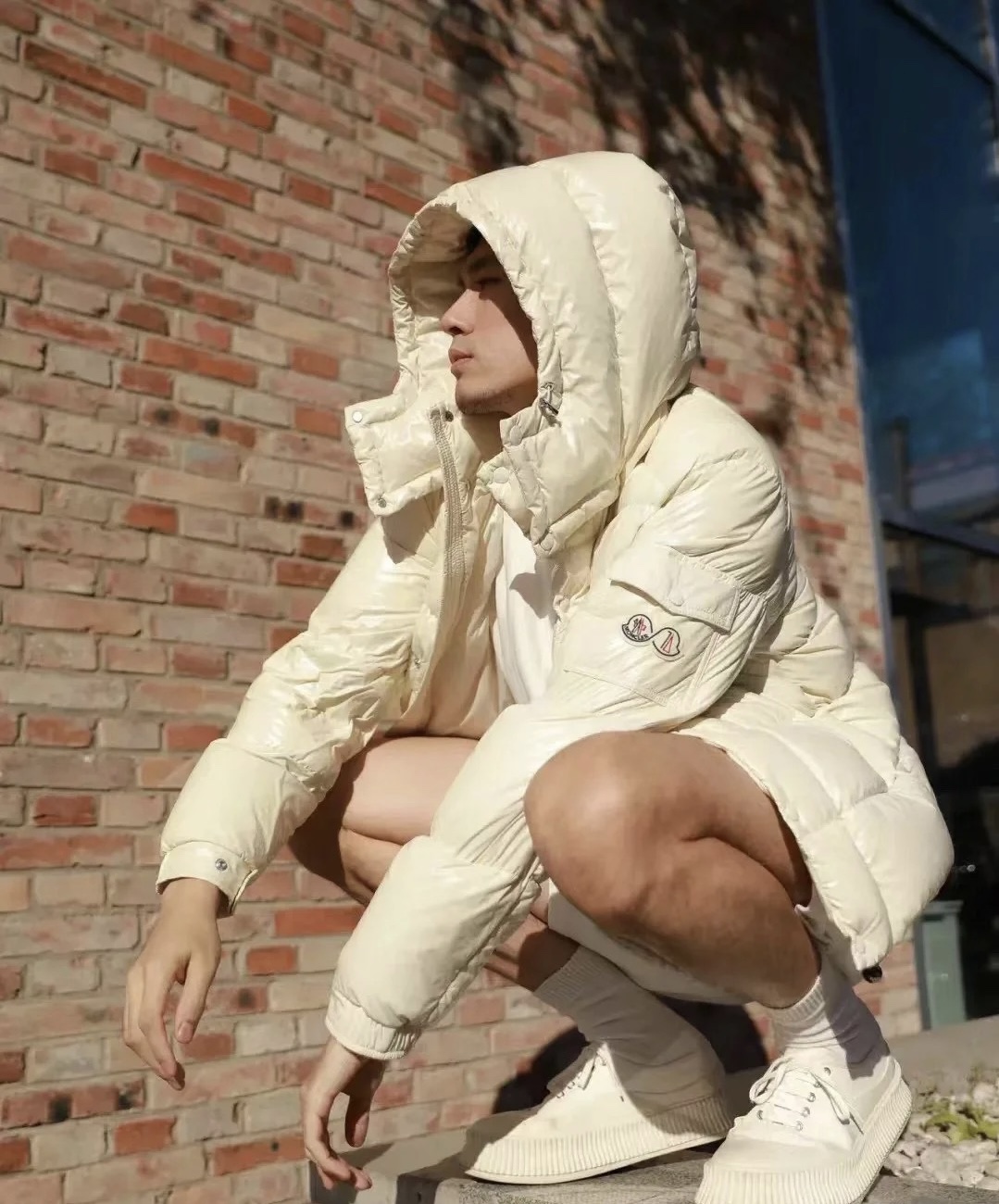 Moncler Down Jacket White Duck Down Black M-l-xl