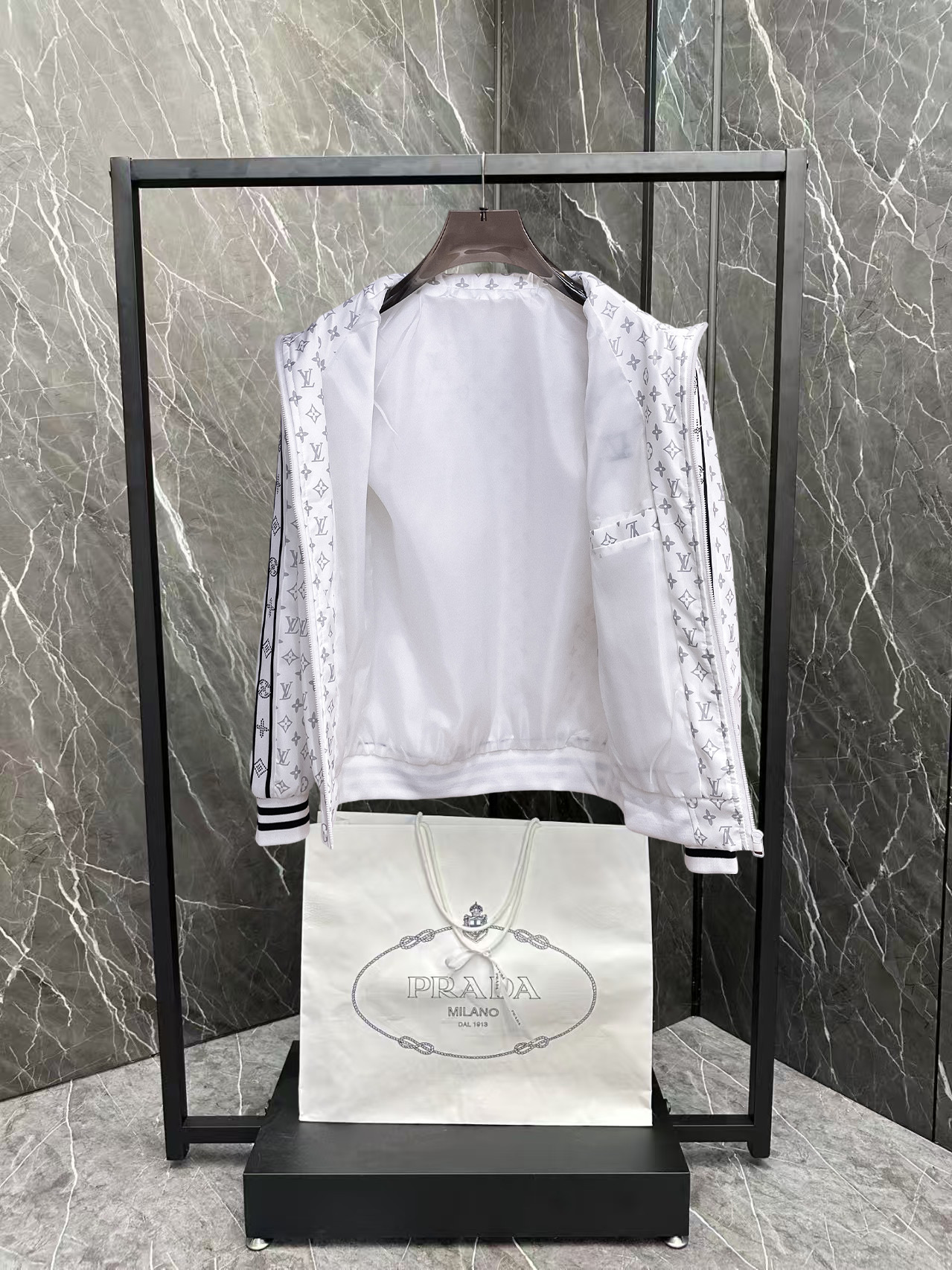 Louis Vuitton Male Jacket S-m-l-xl