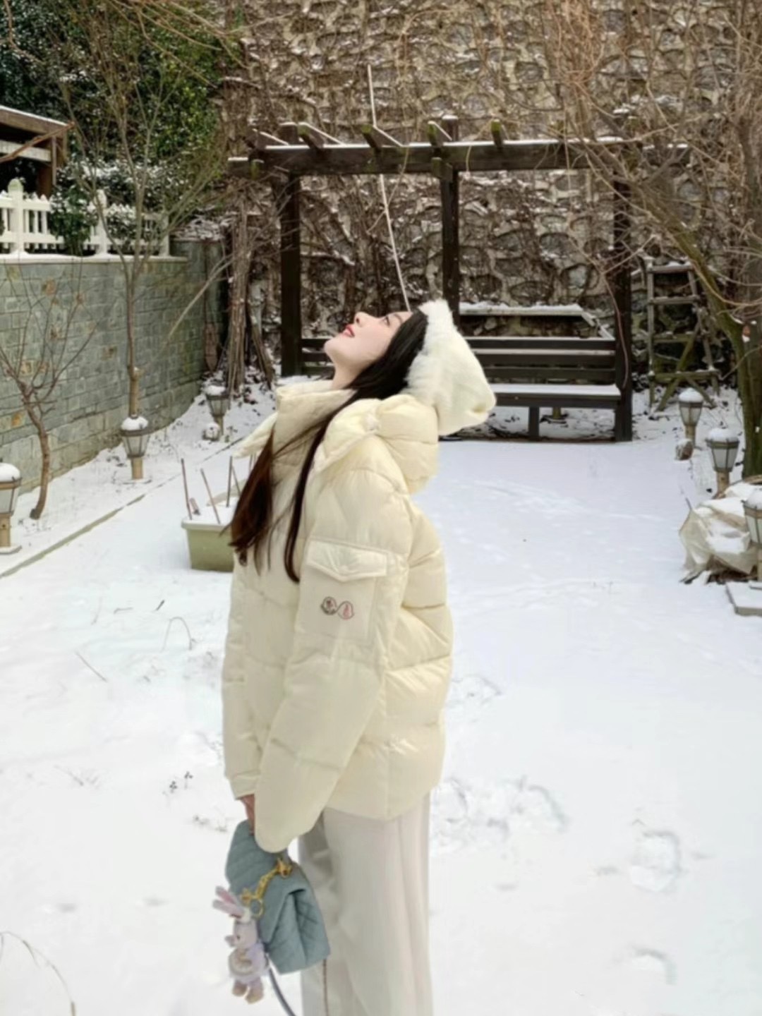 Moncler Down Jacket White Duck Down Black M-l-xl