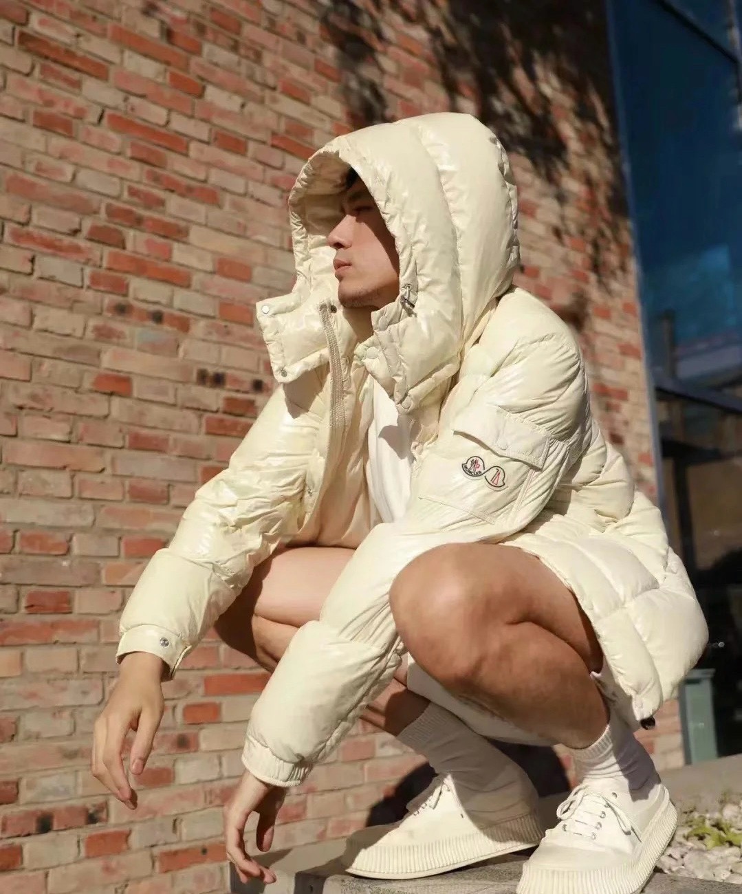 Moncler Down Jacket White Duck Down Black M-l-xl