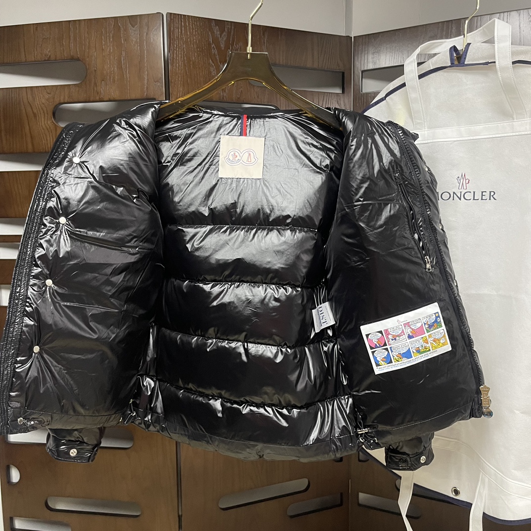 Moncler Down Jacket White Duck Down Black M-l-xl