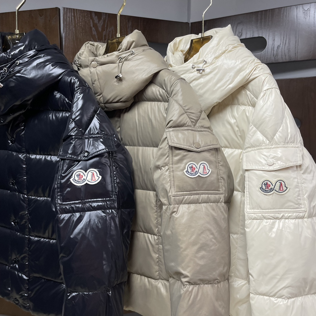 Moncler Down Jacket White Duck Down Black M-l-xl