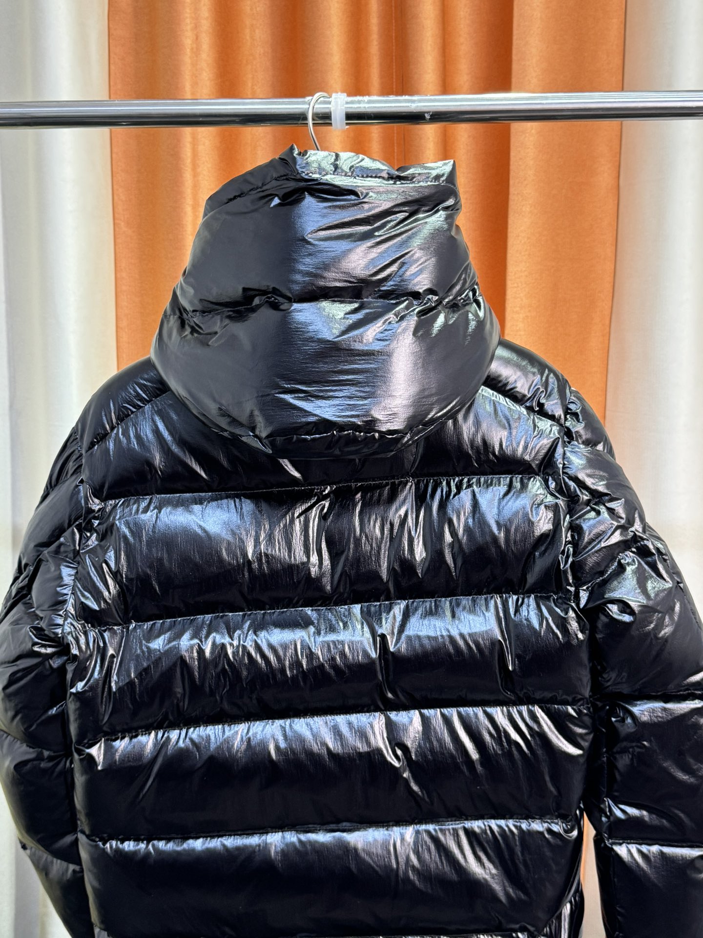 Moncler Down Jacket White Duck Down Black M-l-xl
