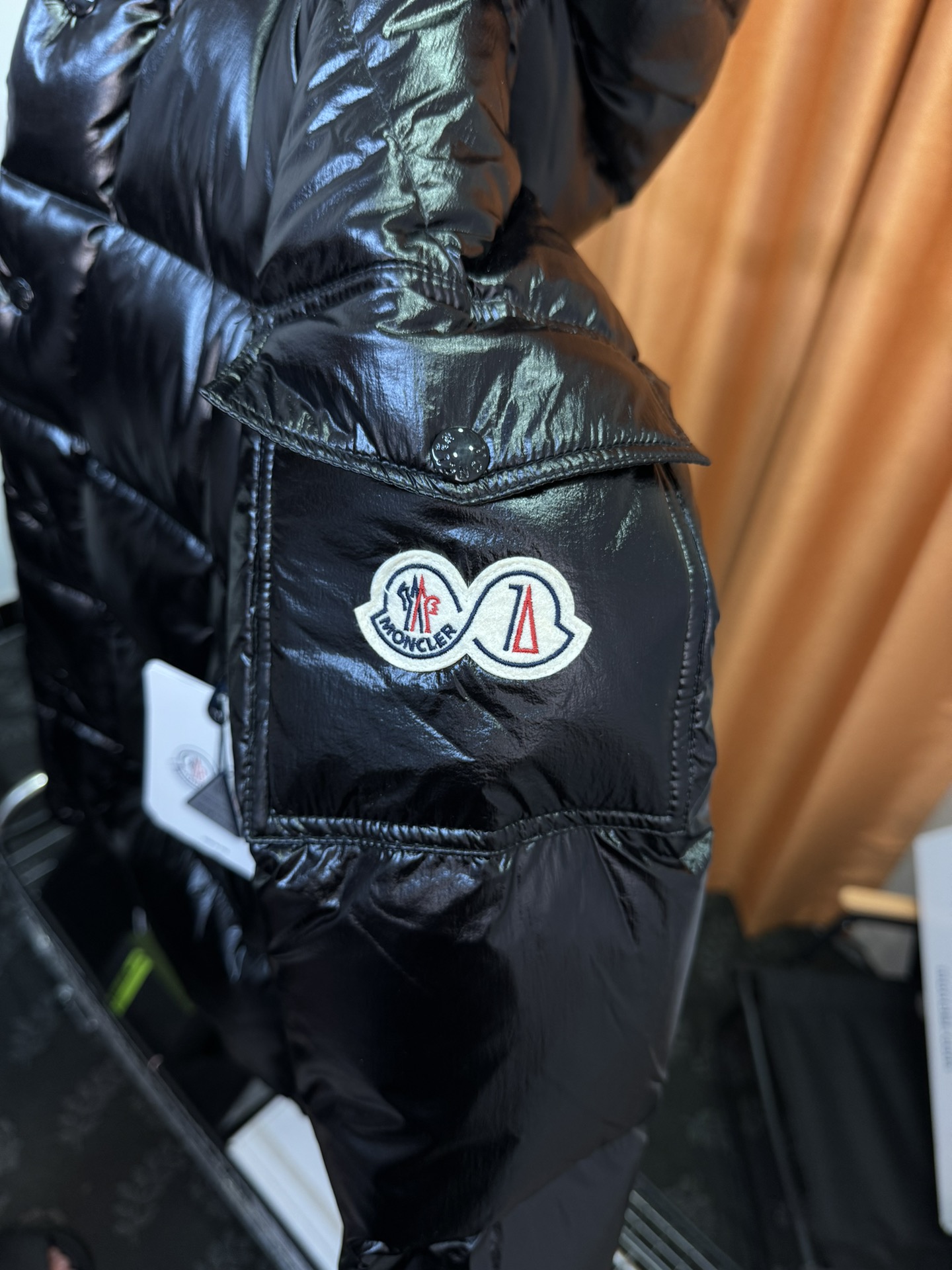 Moncler Down Jacket White Duck Down Black M-l-xl