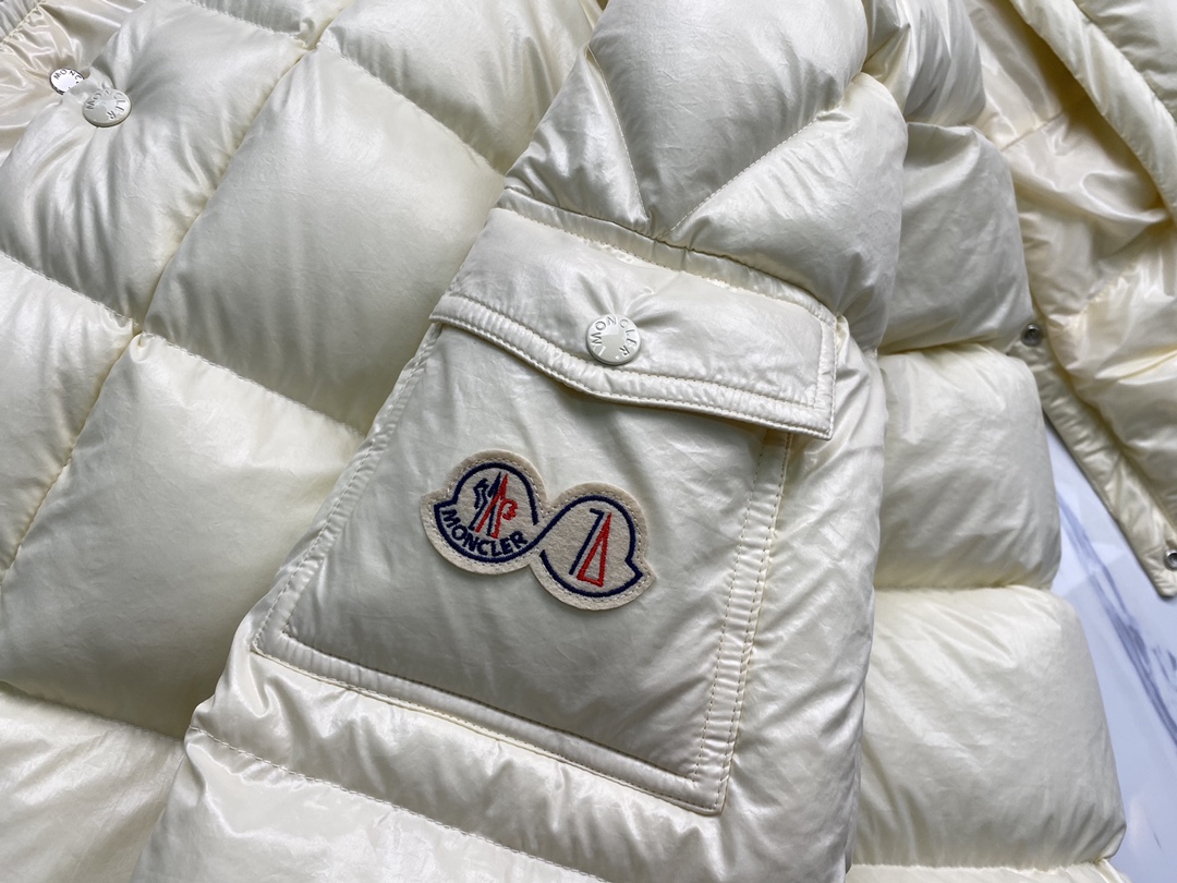 Moncler Down Jacket White Duck Down Black M-l-xl