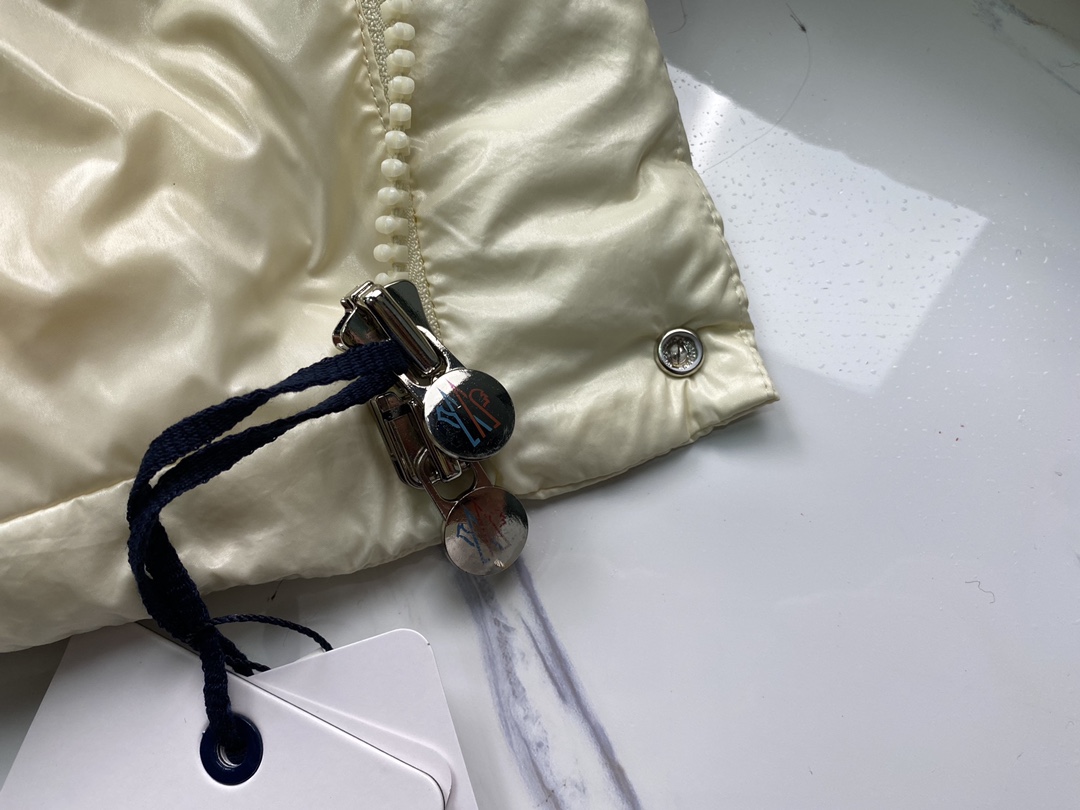 Moncler Down Jacket White Duck Down Black M-l-xl