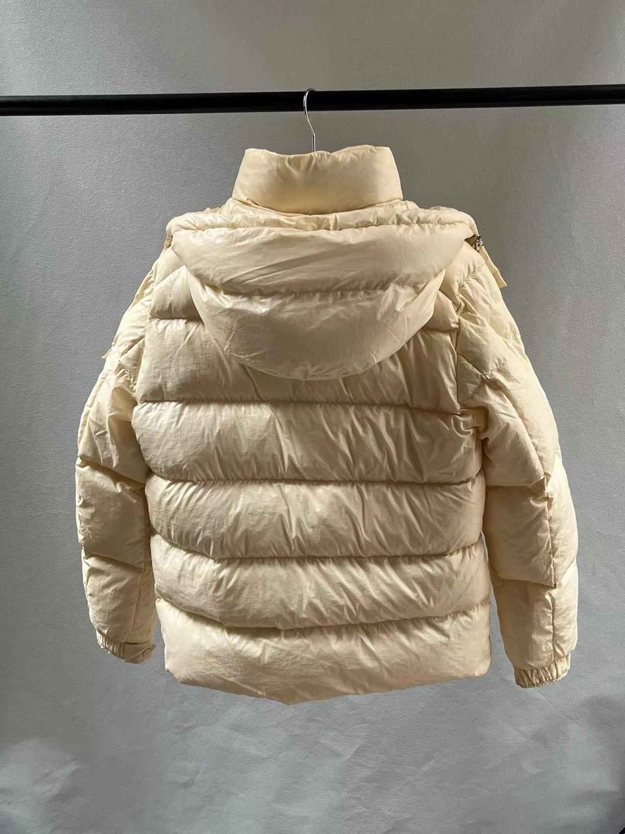 Moncler Down Jacket White Duck Down Black M-l-xl
