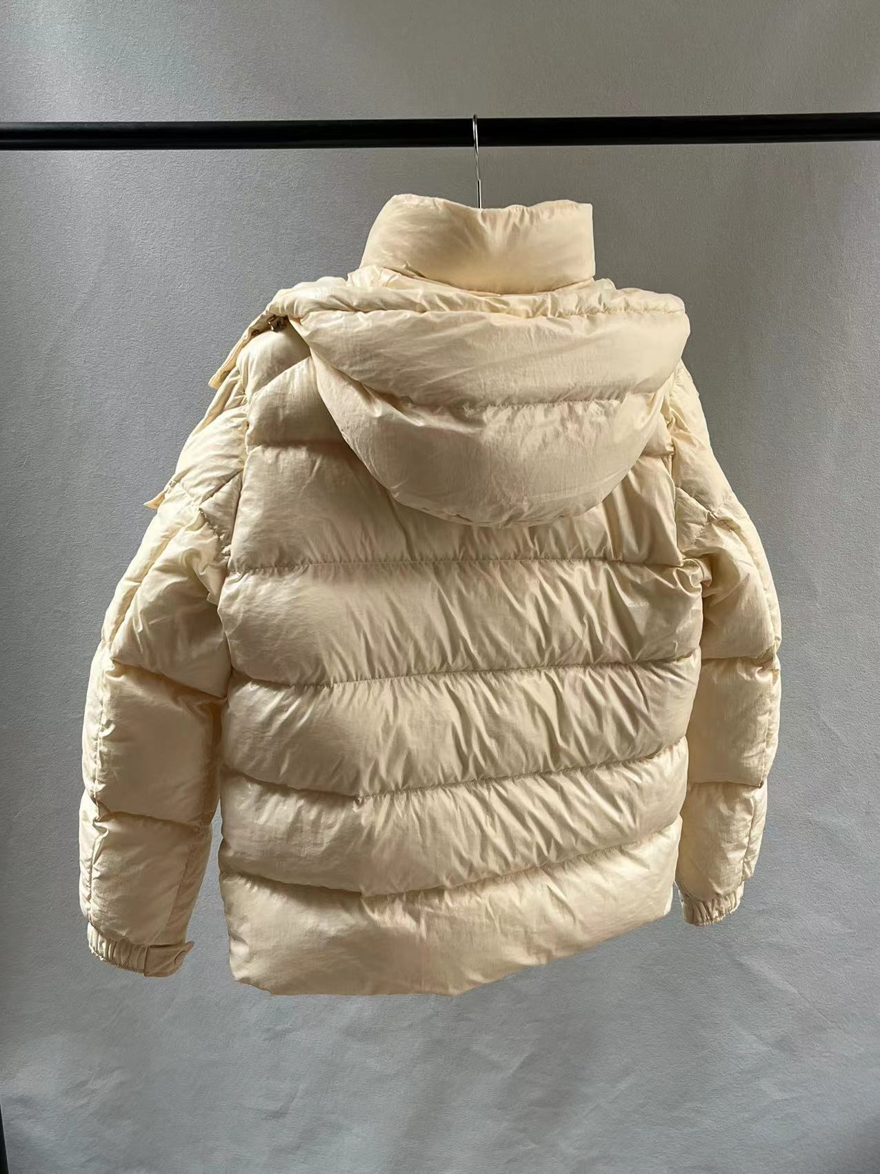 Moncler Down Jacket White Duck Down Black M-l-xl