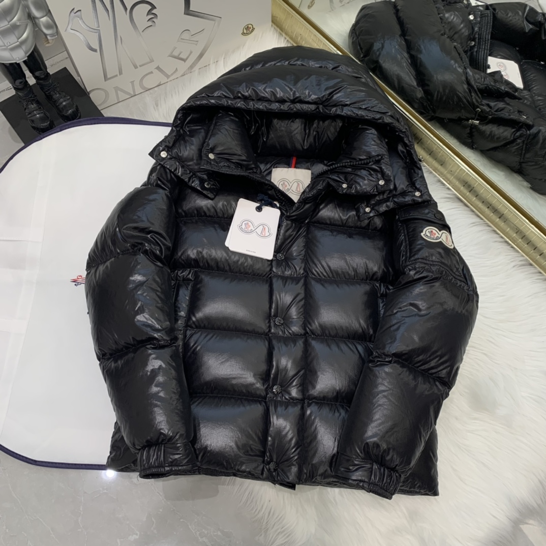 Moncler Down Jacket White Duck Down Black M-l-xl