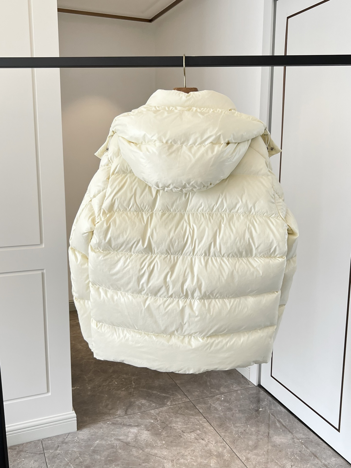 Moncler Down Jacket White Duck Down Black M-l-xl
