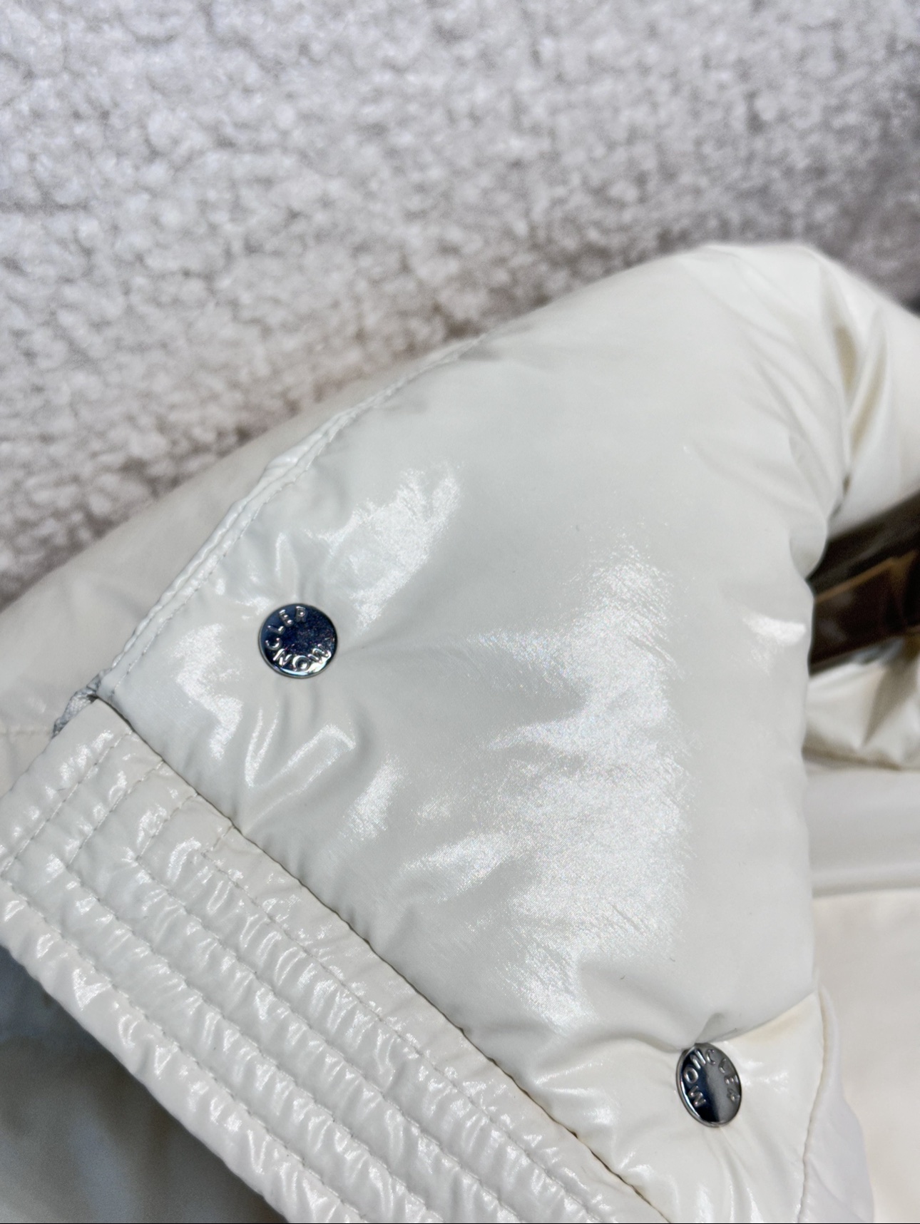 Moncler Down Jacket White Duck Down Black M-l-xl