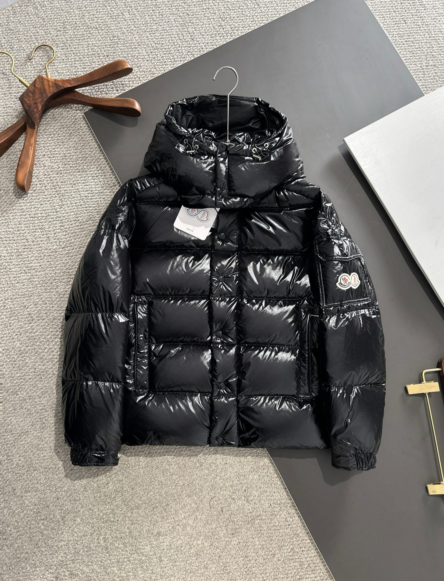 Moncler Down Jacket White Duck Down Black M-l-xl