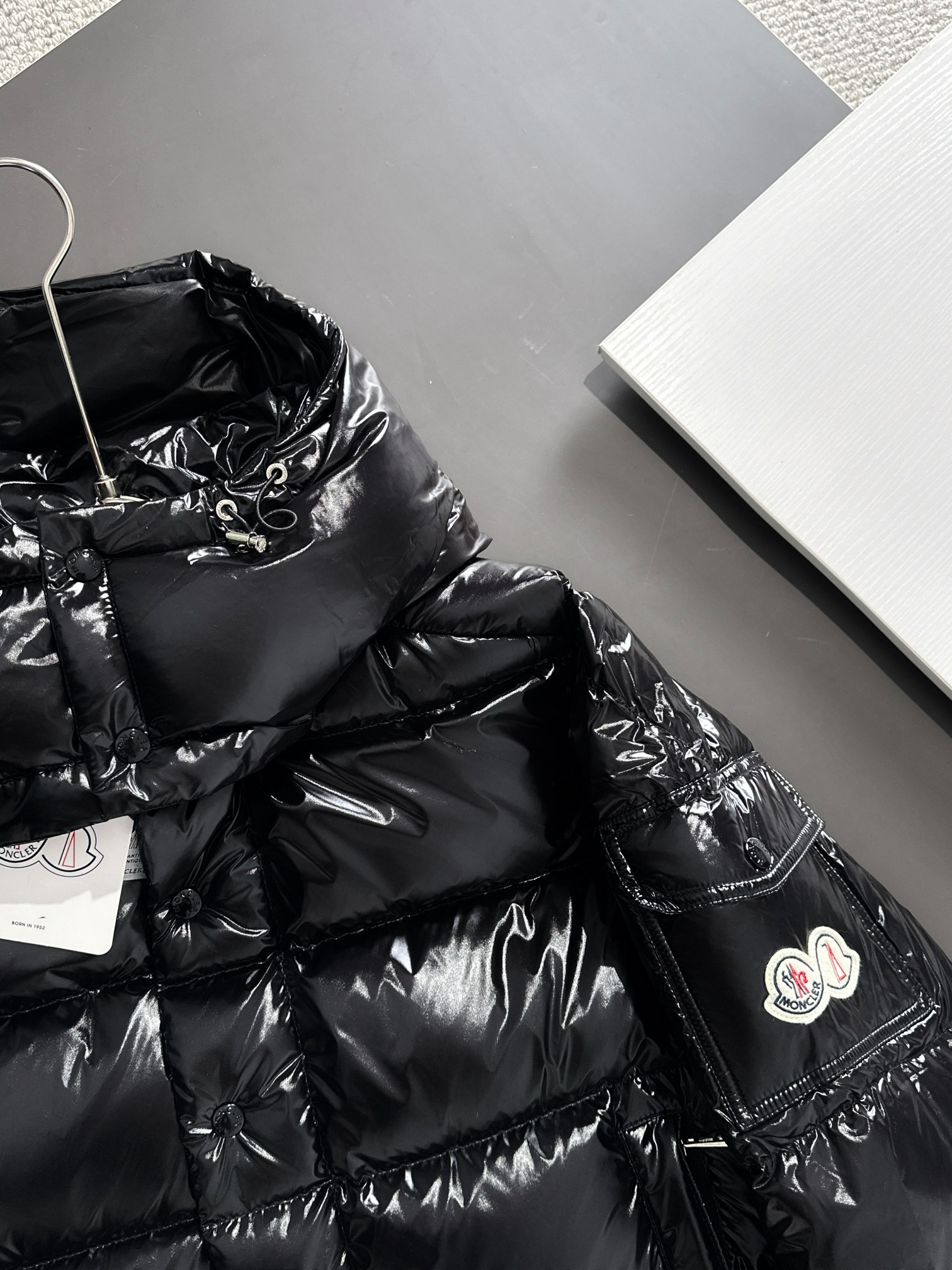 Moncler Down Jacket White Duck Down Black M-l-xl