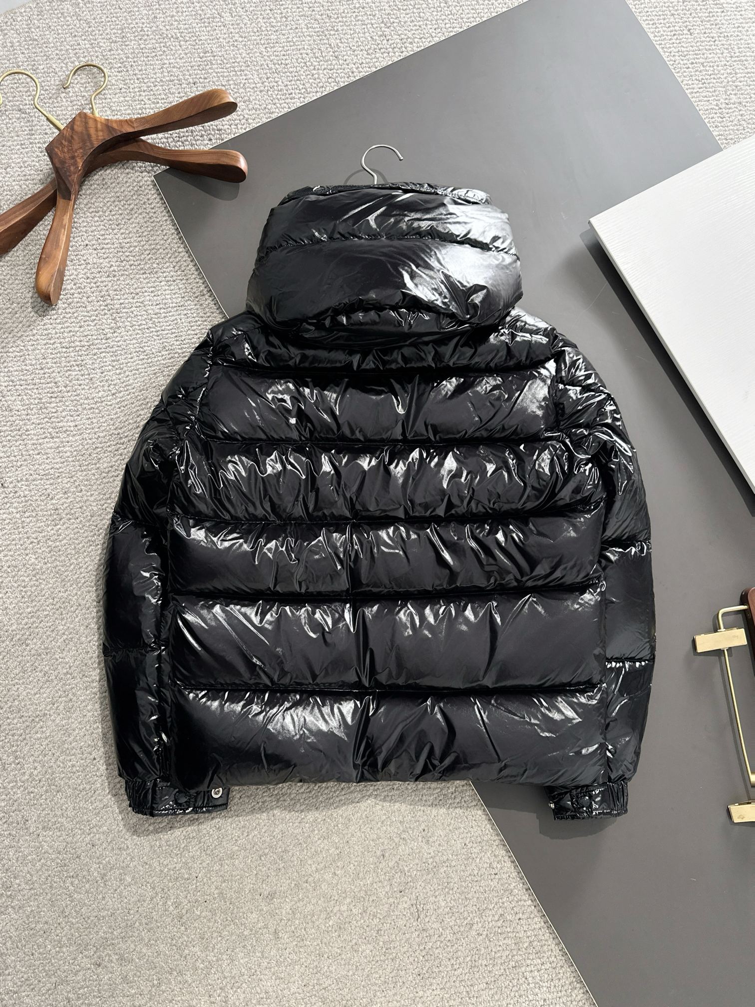 Moncler Down Jacket White Duck Down Black M-l-xl