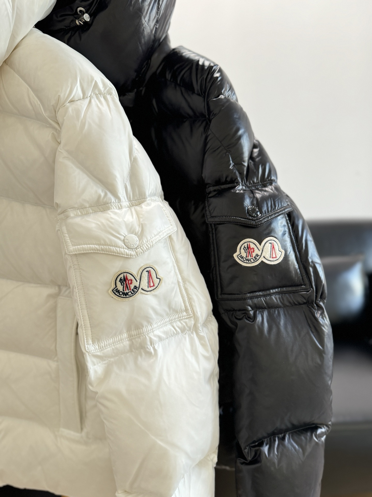 Moncler Down Jacket White Duck Down Black M-l-xl